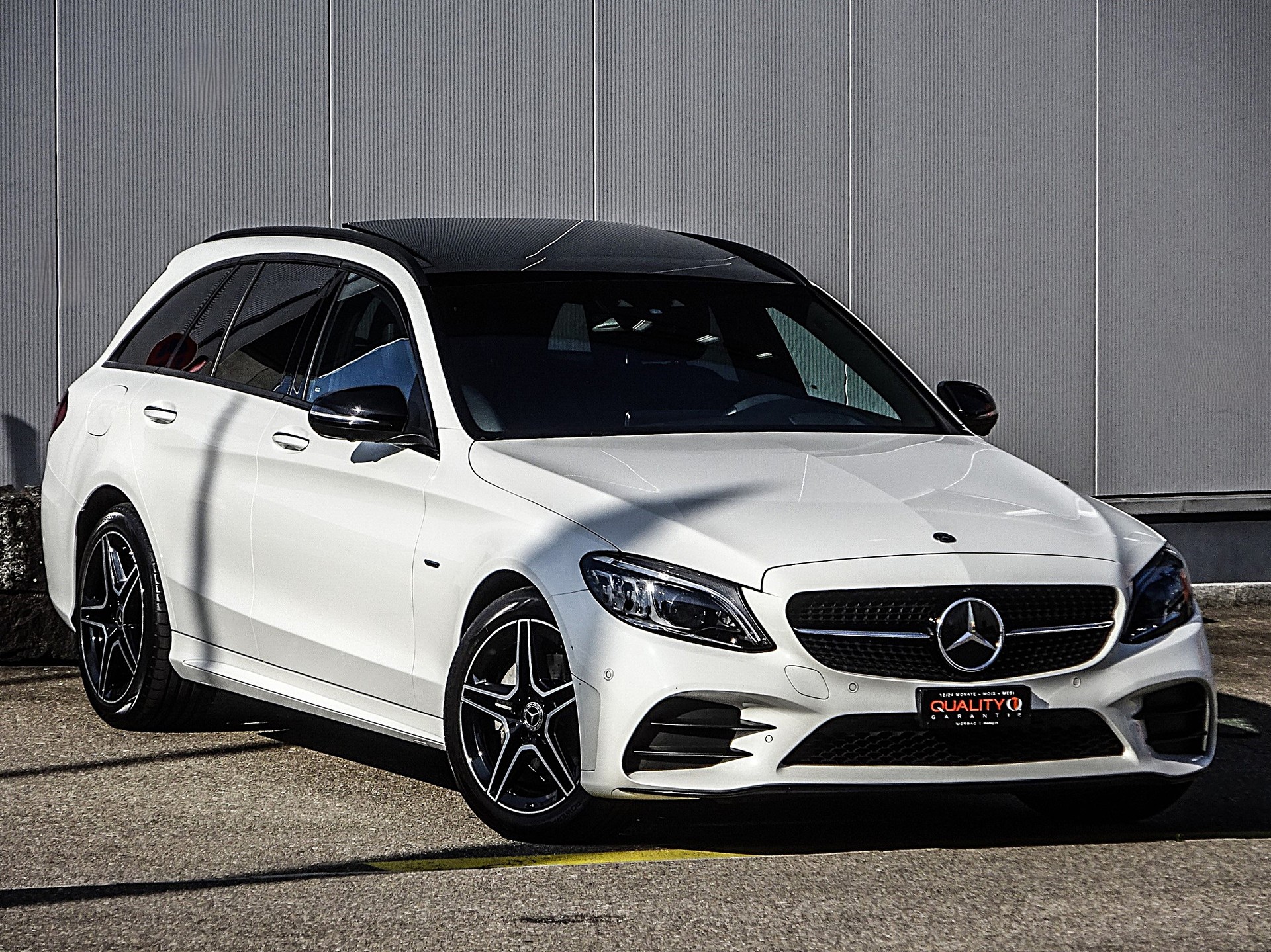 MERCEDES-BENZ C 220 d AMG Line 4Matic 9G-Tronic-image-0