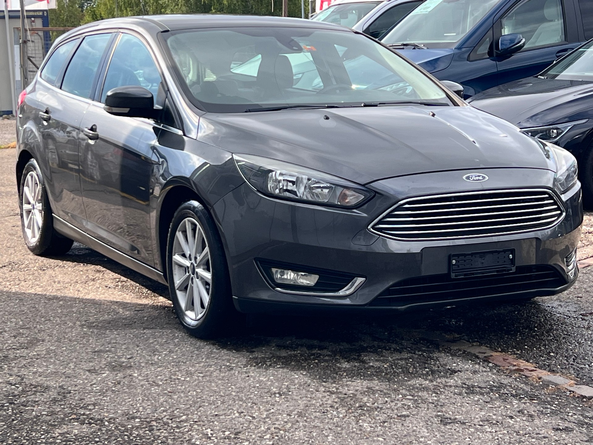 FORD Focus 1.5 SCTi Carving-image-0