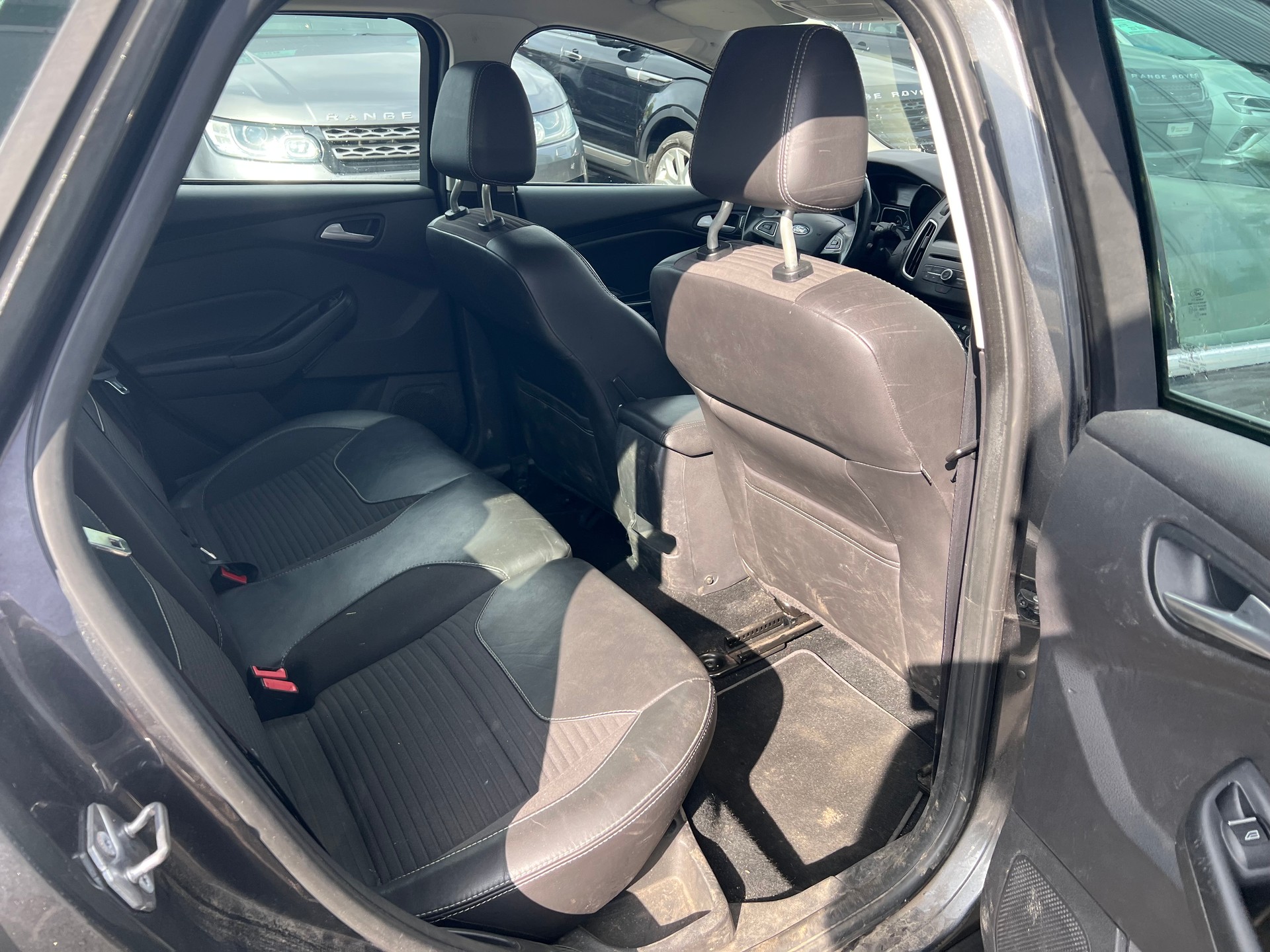 FORD Focus 1.5 SCTi Carving-image-10