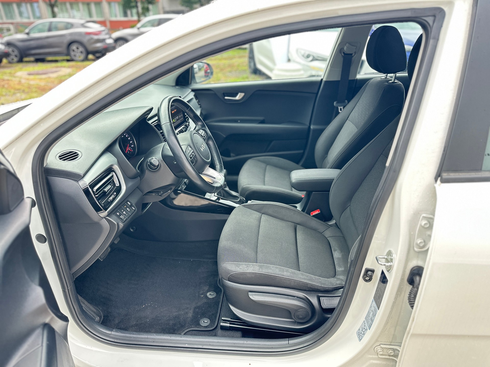 KIA Rio 1.0 T-GDi Power DCT-image-9