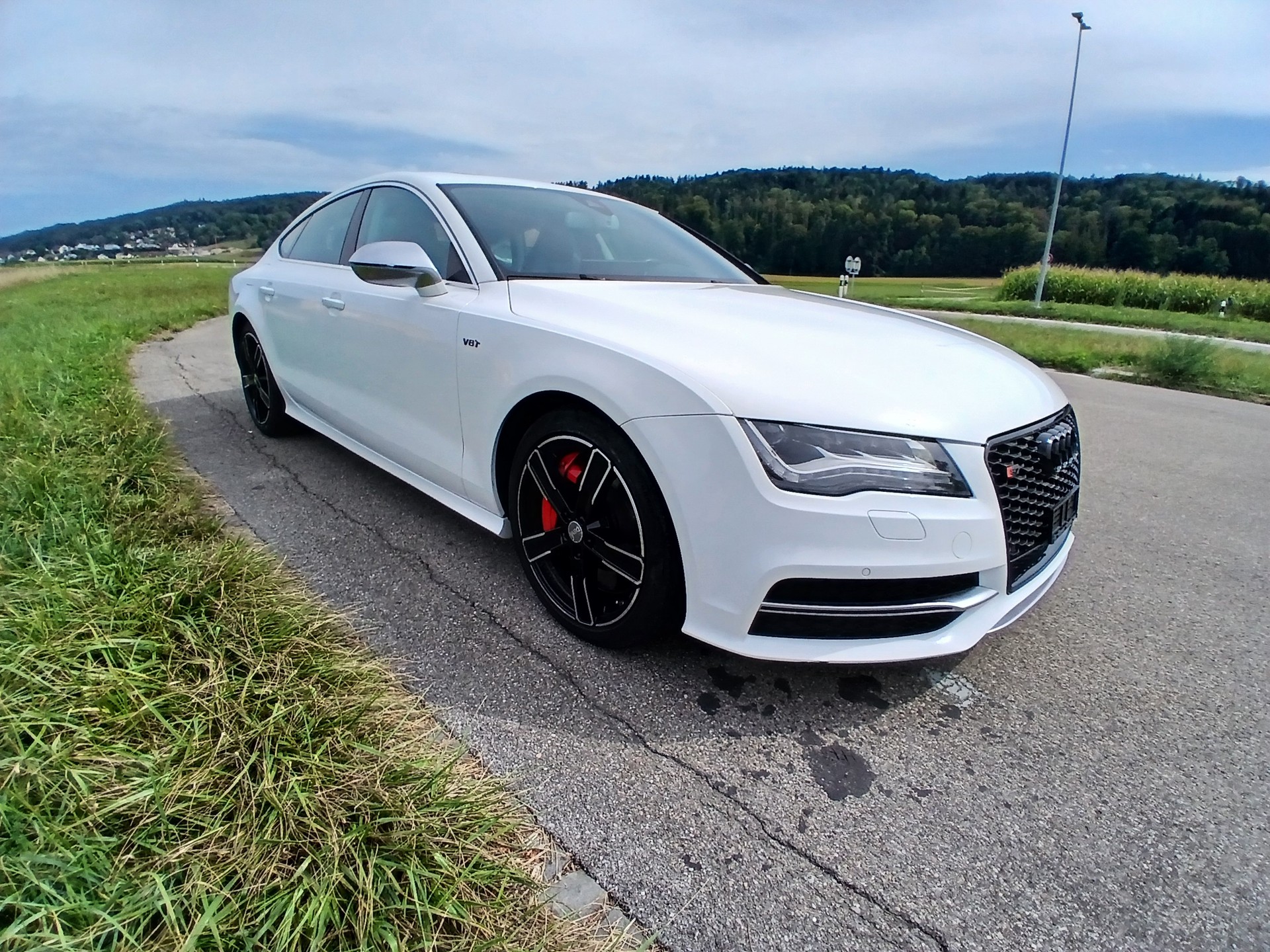 AUDI S7 Sportback 4.0 TFSI V8 quattro S-tronic-image-6