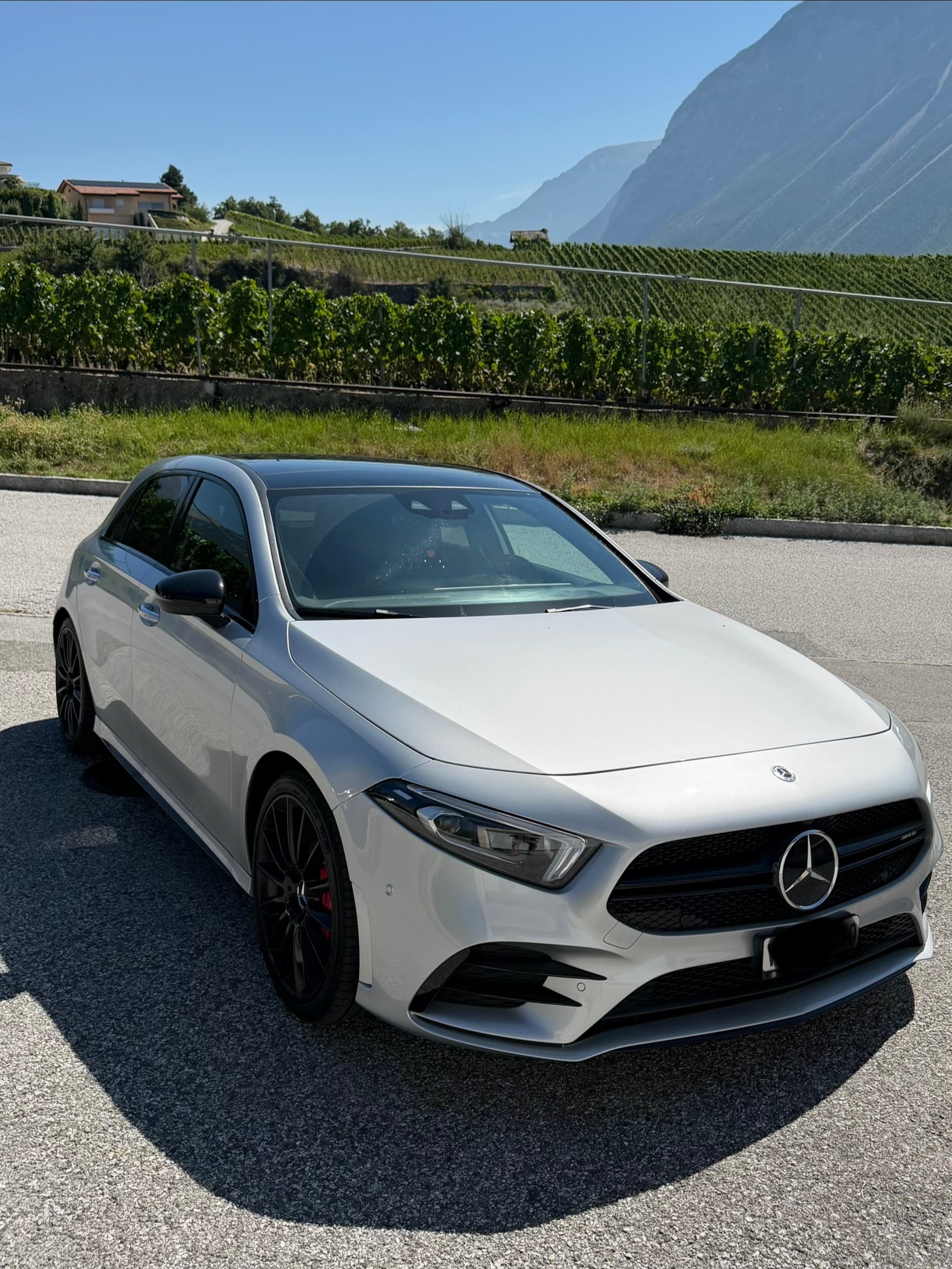 MERCEDES-BENZ A 35 AMG 4matic-image-0