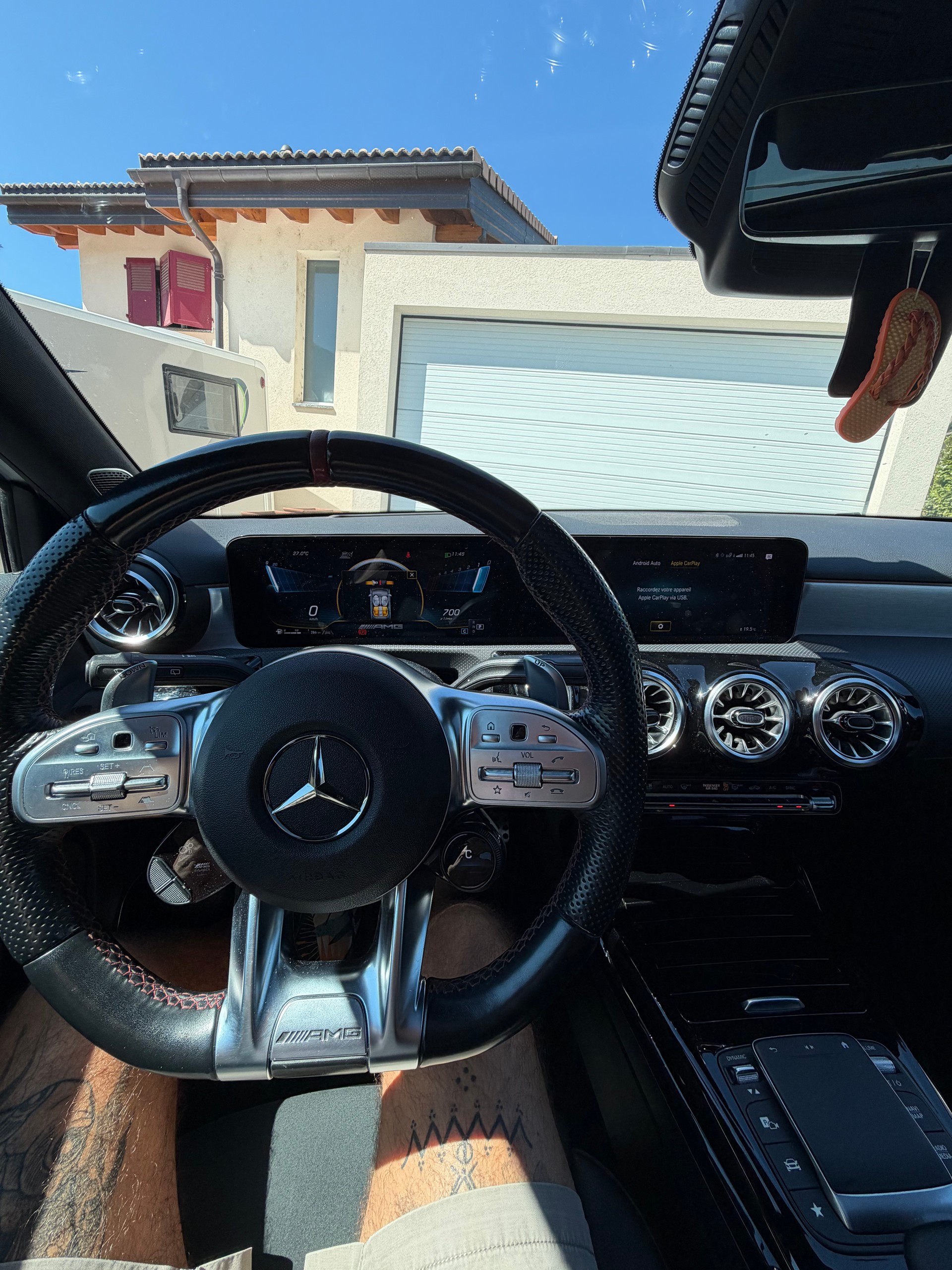 MERCEDES-BENZ A 35 AMG 4matic-image-5