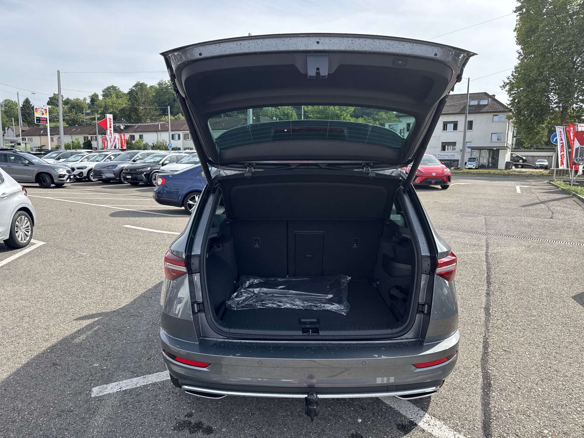 SKODA Karoq 2.0 TSi SportLine 4x4 DSG-Automat-image-7