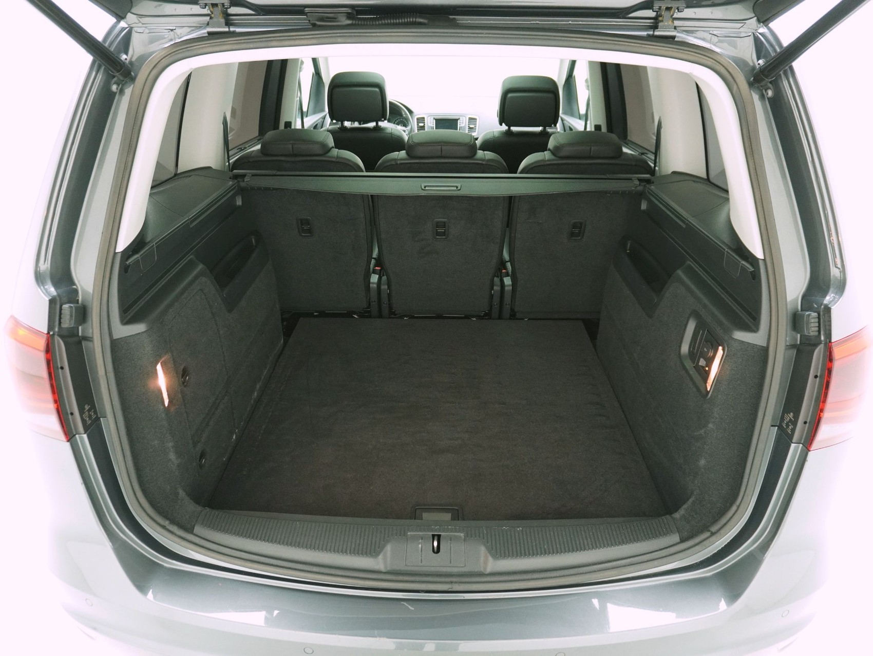 SEAT Alhambra 2.0 TDI DSG Style 4x4-image-13
