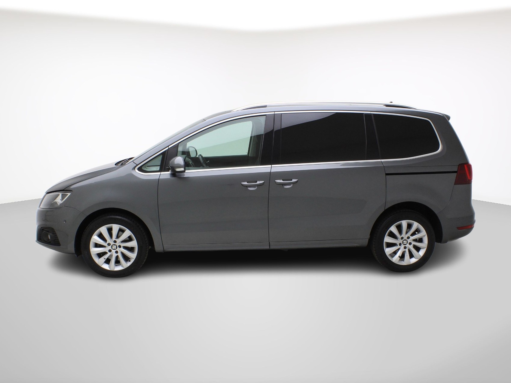 SEAT Alhambra 2.0 TDI DSG Style 4x4-image-2