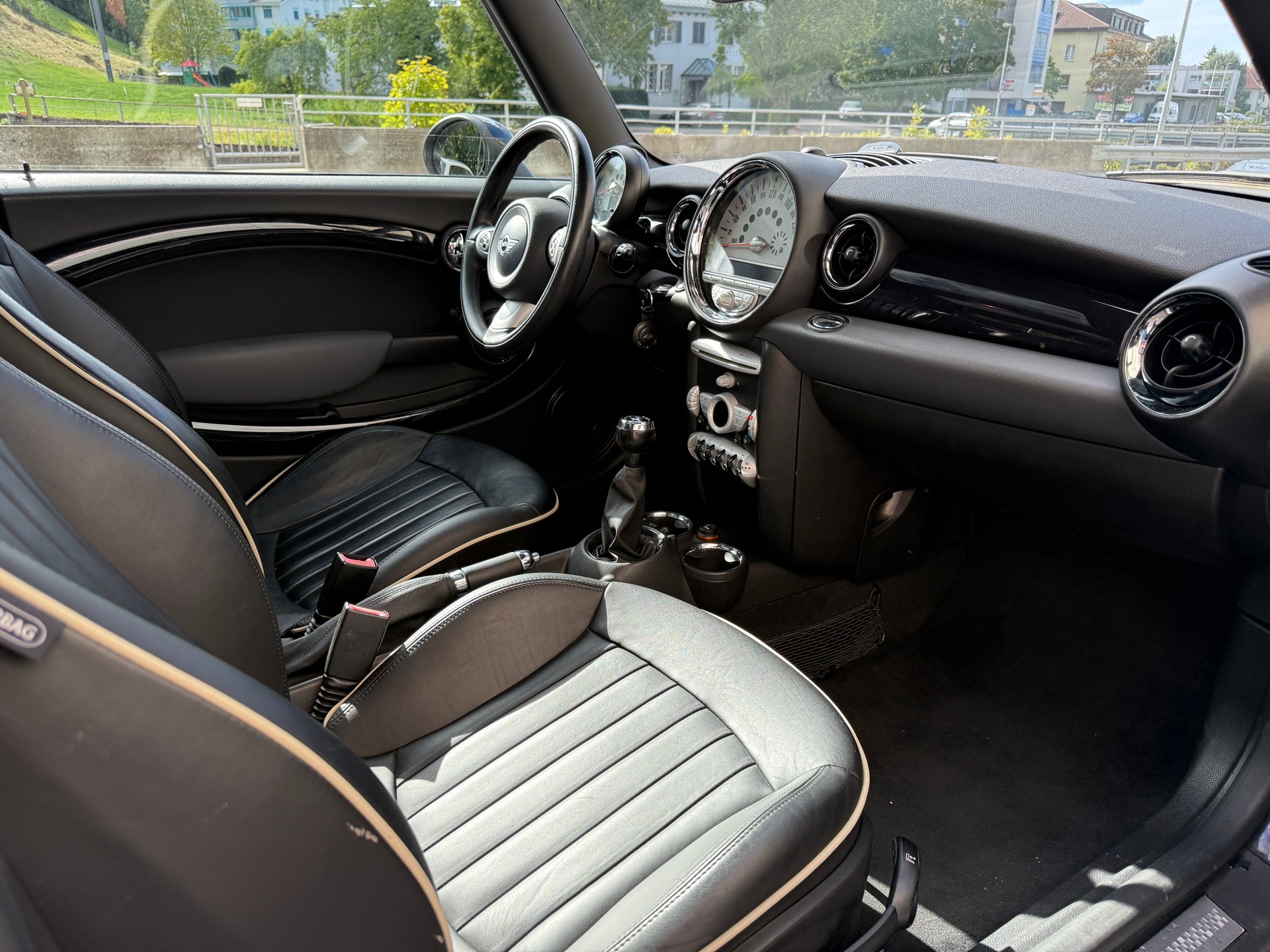 MINI Cooper S Steptronic-image-6