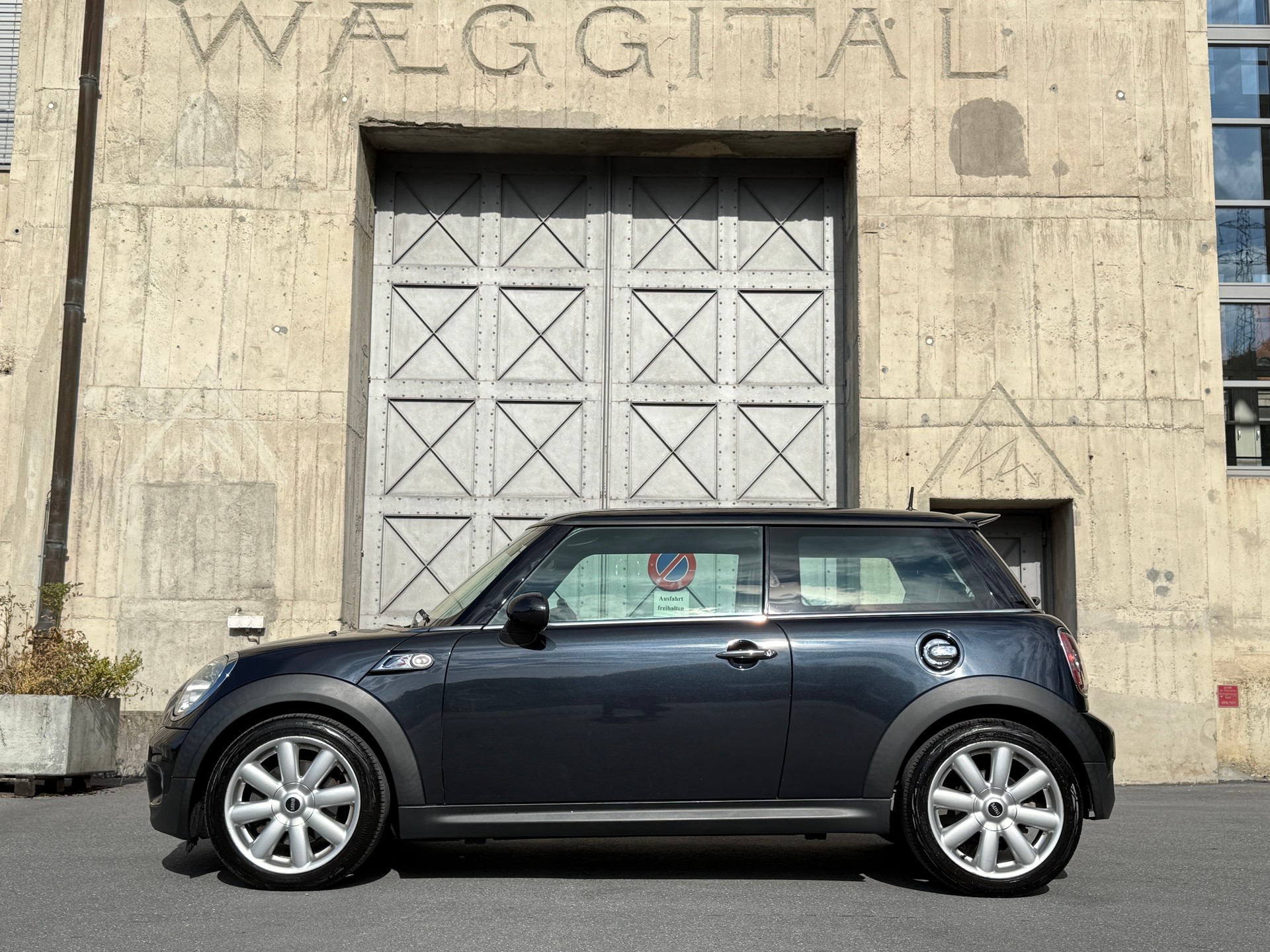 MINI Cooper S Steptronic-image-1