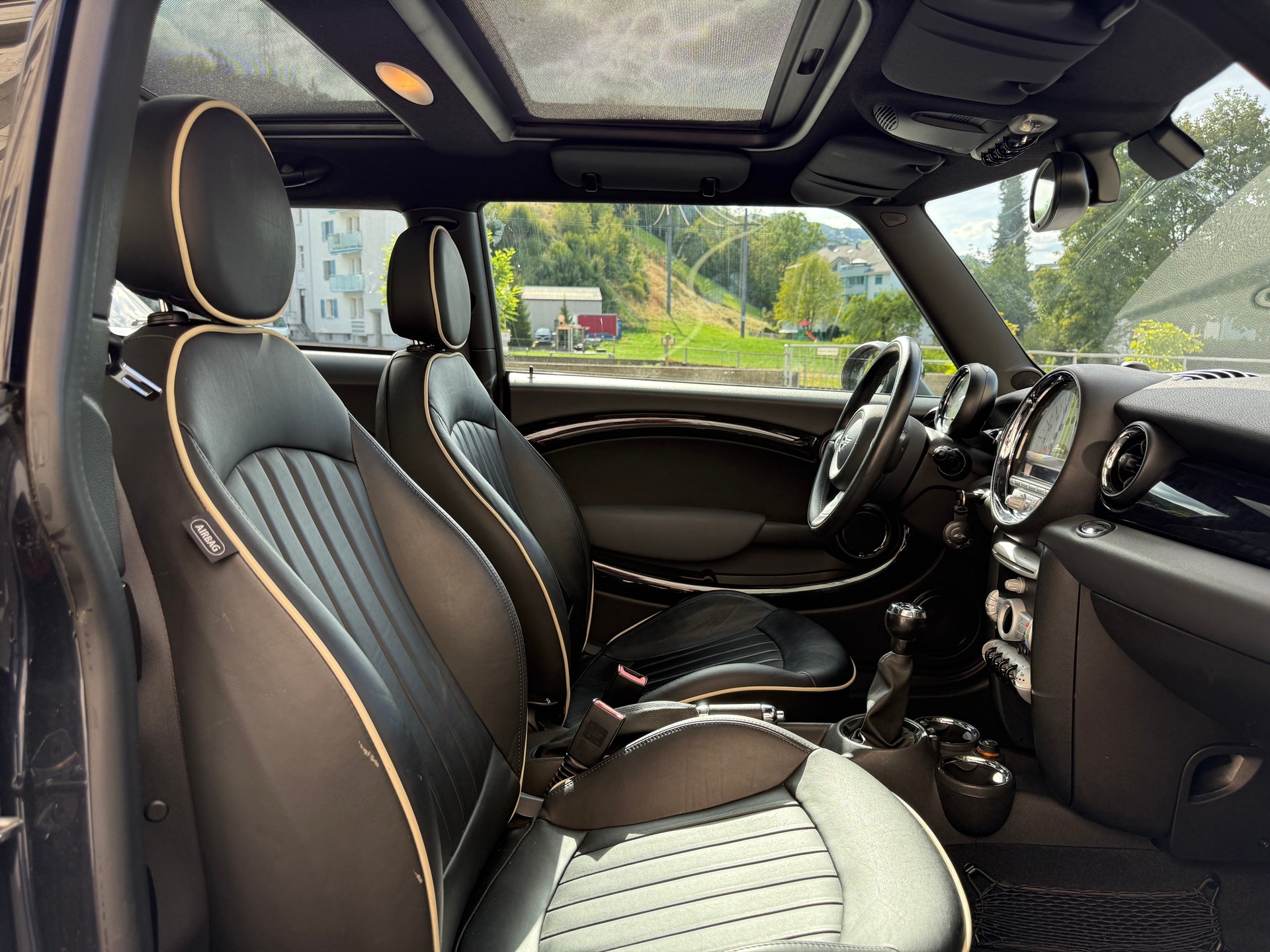 MINI Cooper S Steptronic-image-7