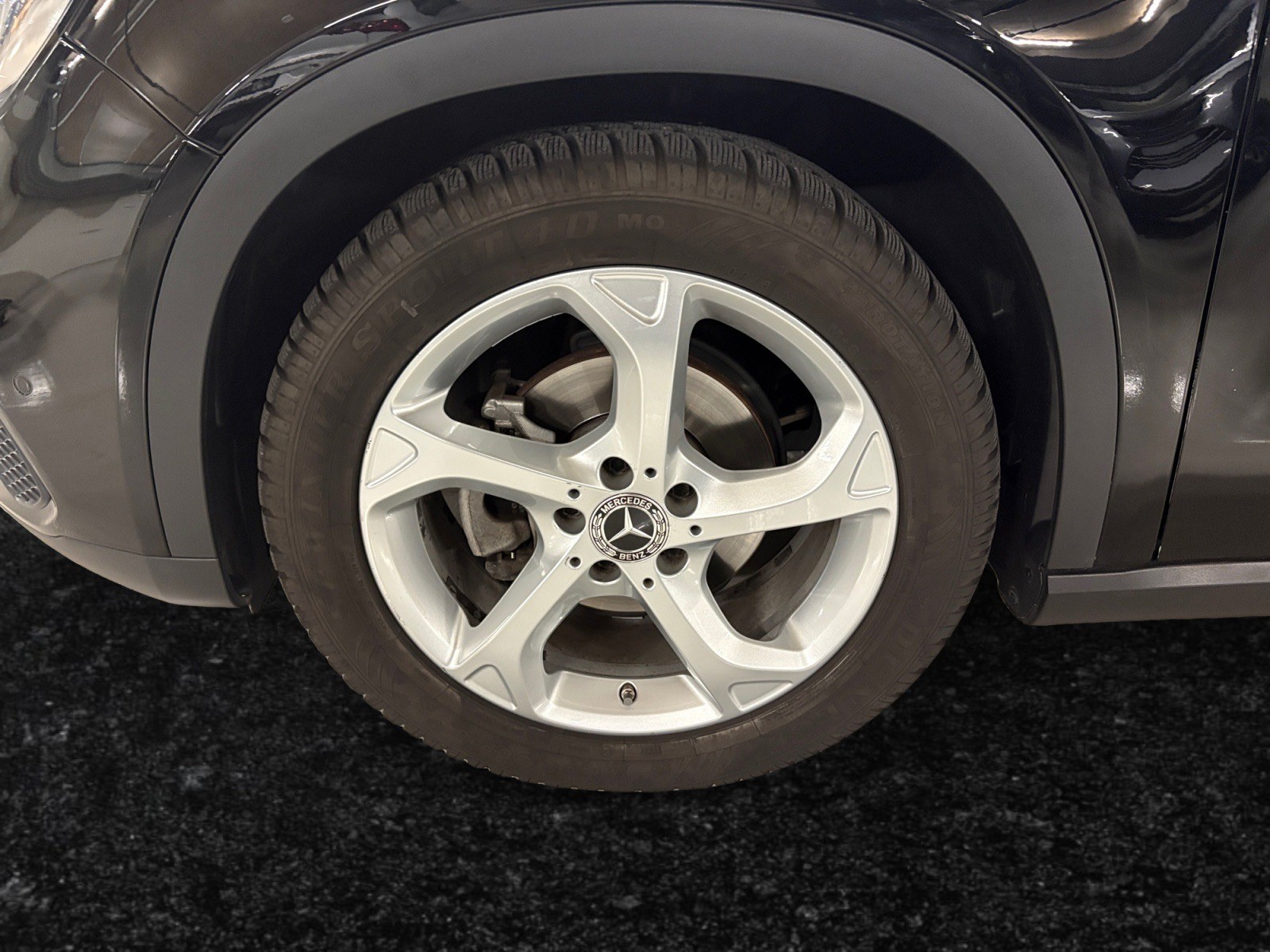 MERCEDES-BENZ GLA 200 d Urban 7G-DCT-image-15