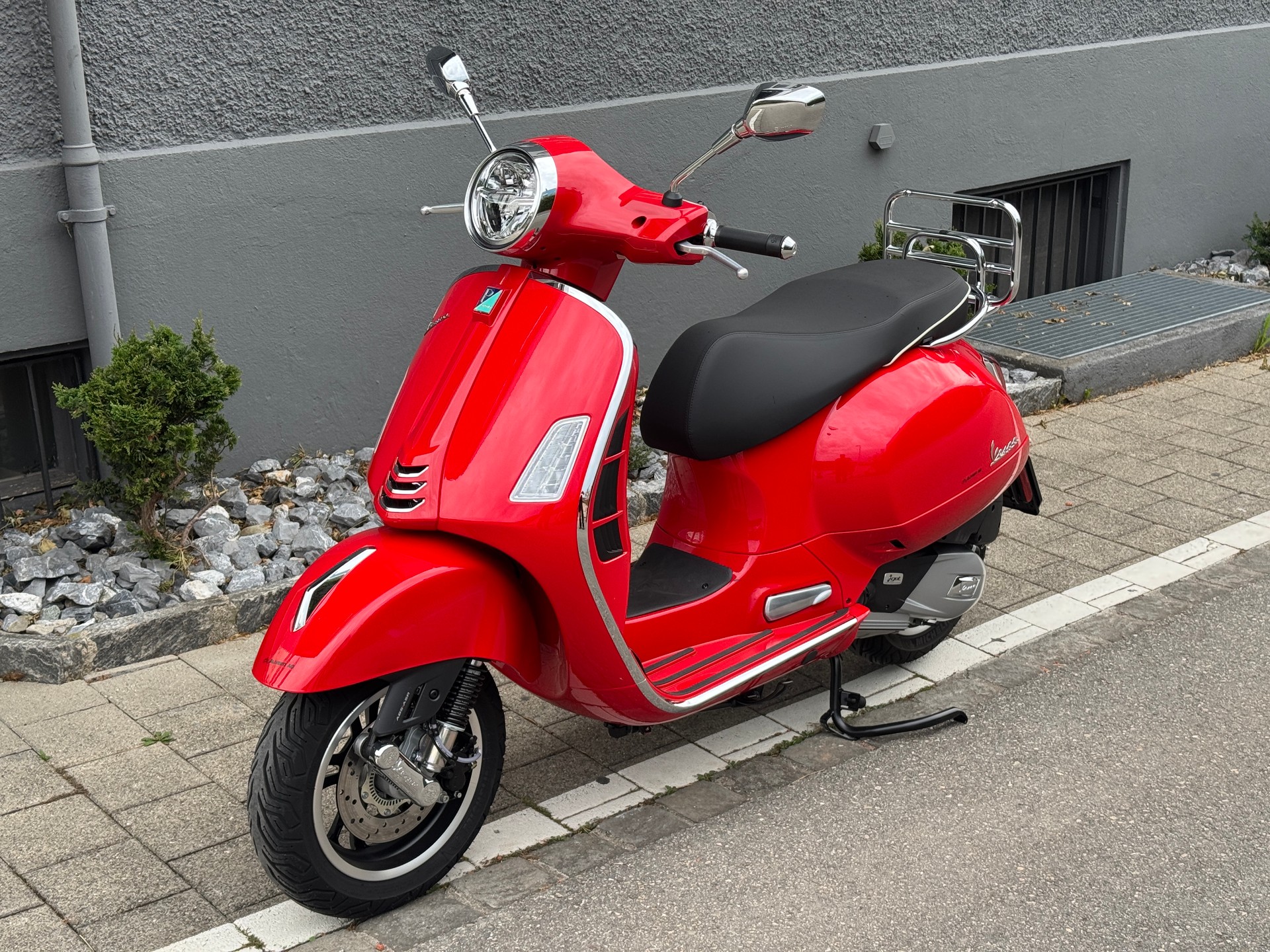 PIAGGIO Vespa GTS 125 Super RST Euro 5+