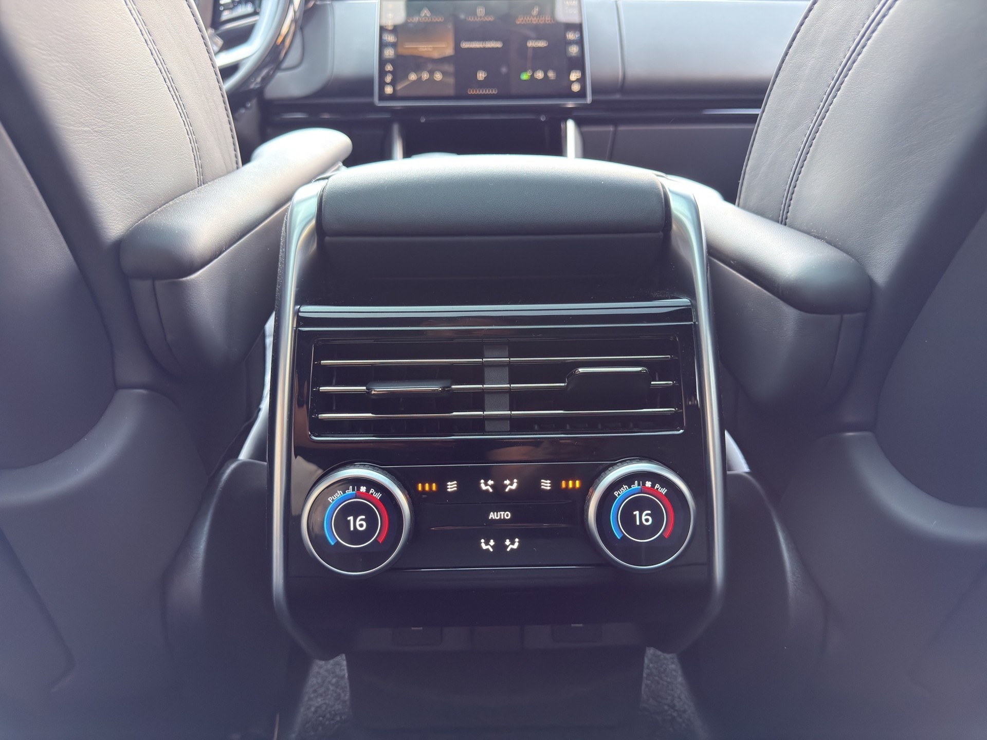 LAND ROVER Range Rover P530 4.4 V8 Autobiography Automatic-image-14