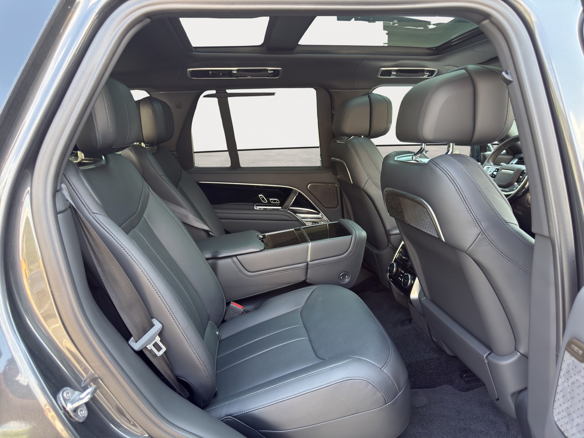 LAND ROVER Range Rover P530 4.4 V8 Autobiography Automatic-image-16