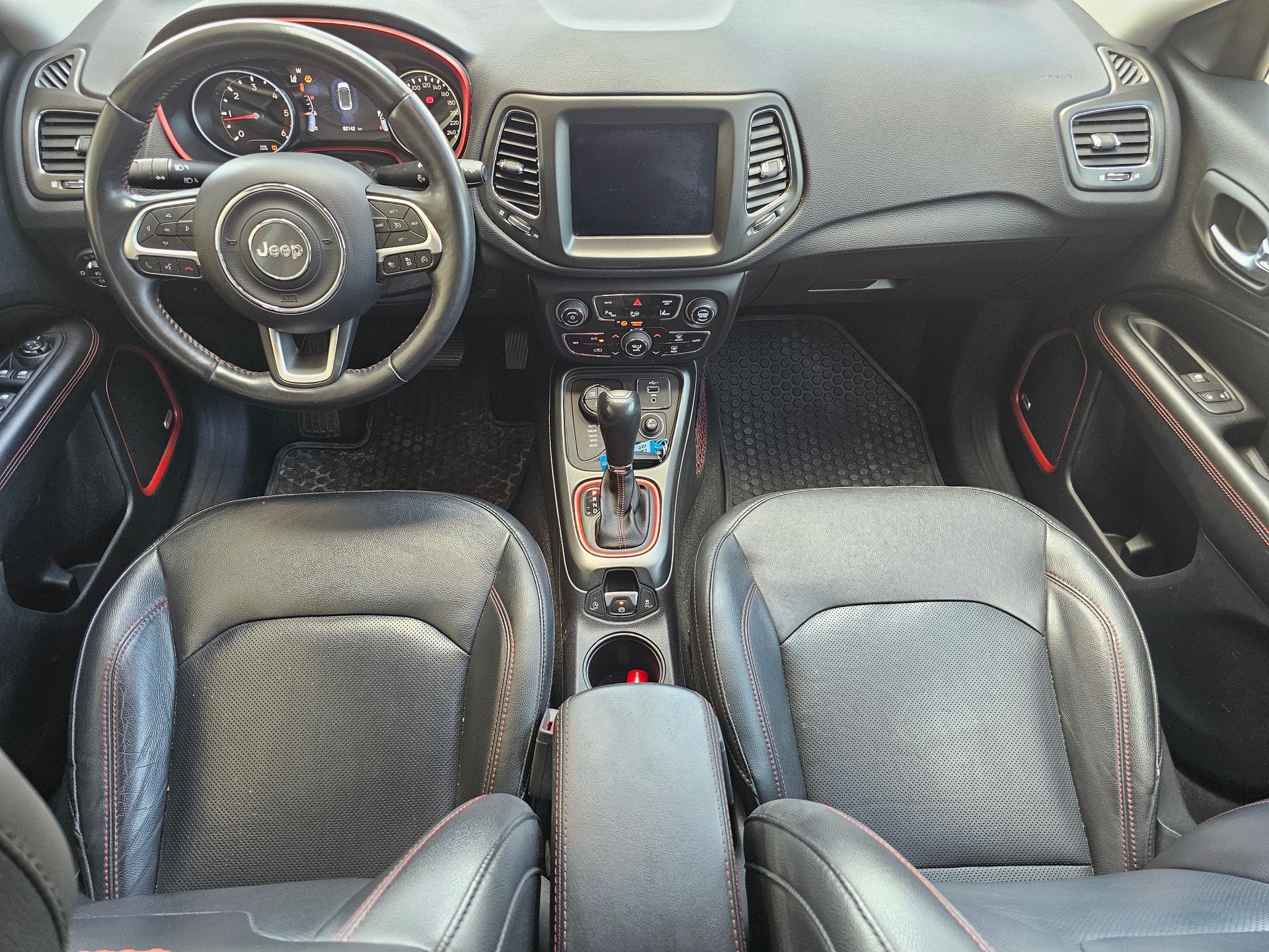 JEEP Compass 2.0CRD Trailhawk AWD 9ATX-image-9
