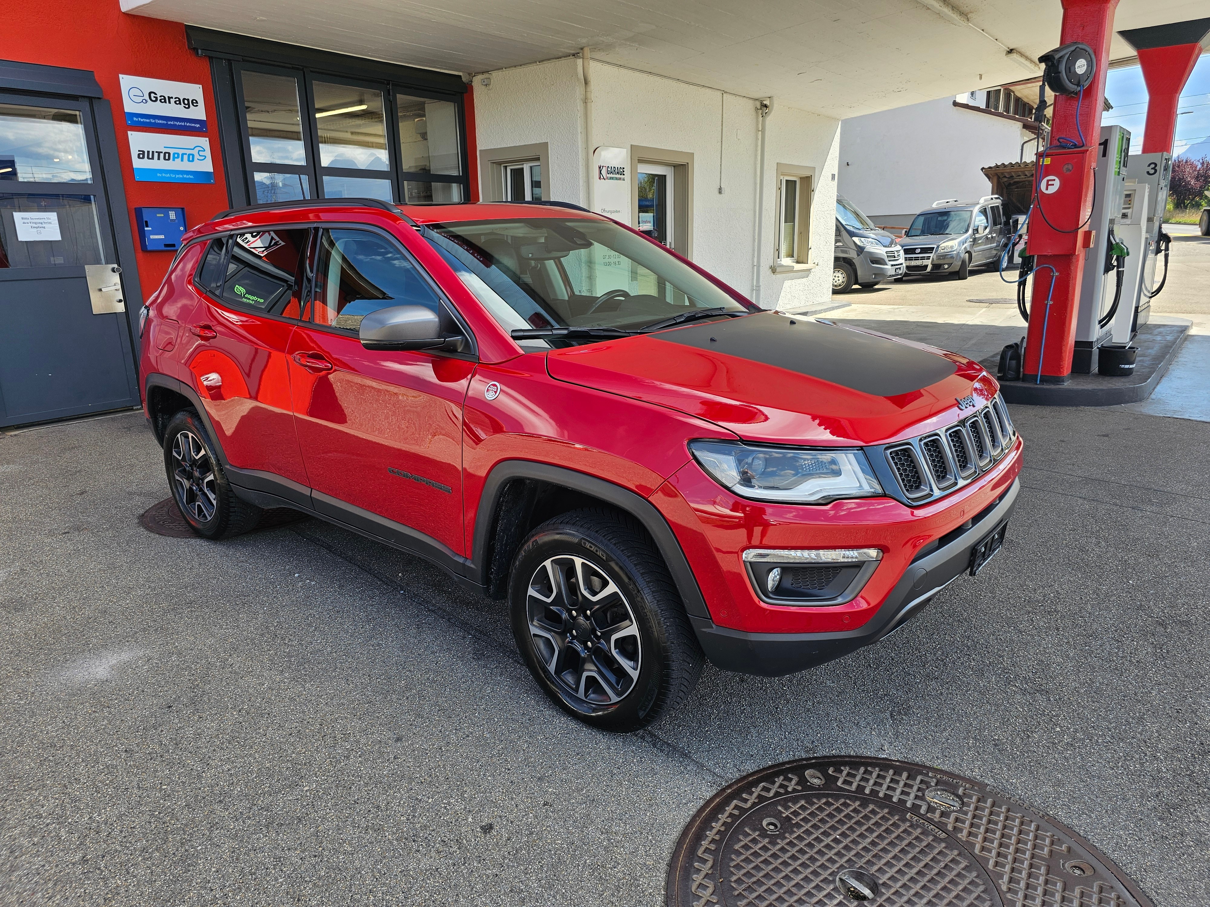 JEEP Compass 2.0CRD Trailhawk AWD 9ATX — slika 1