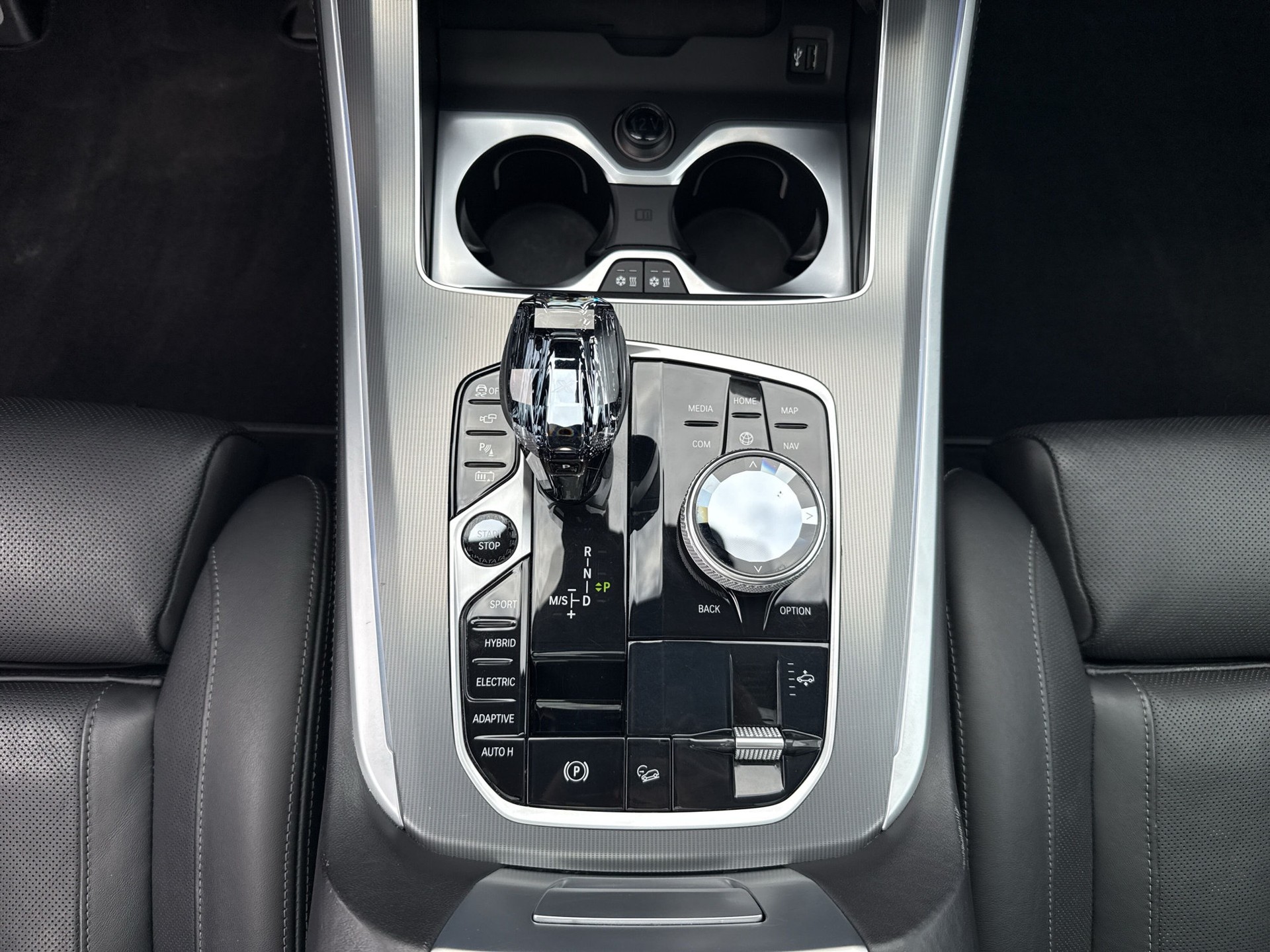BMW X5 xDrive45e M Sport Steptronic-image-12