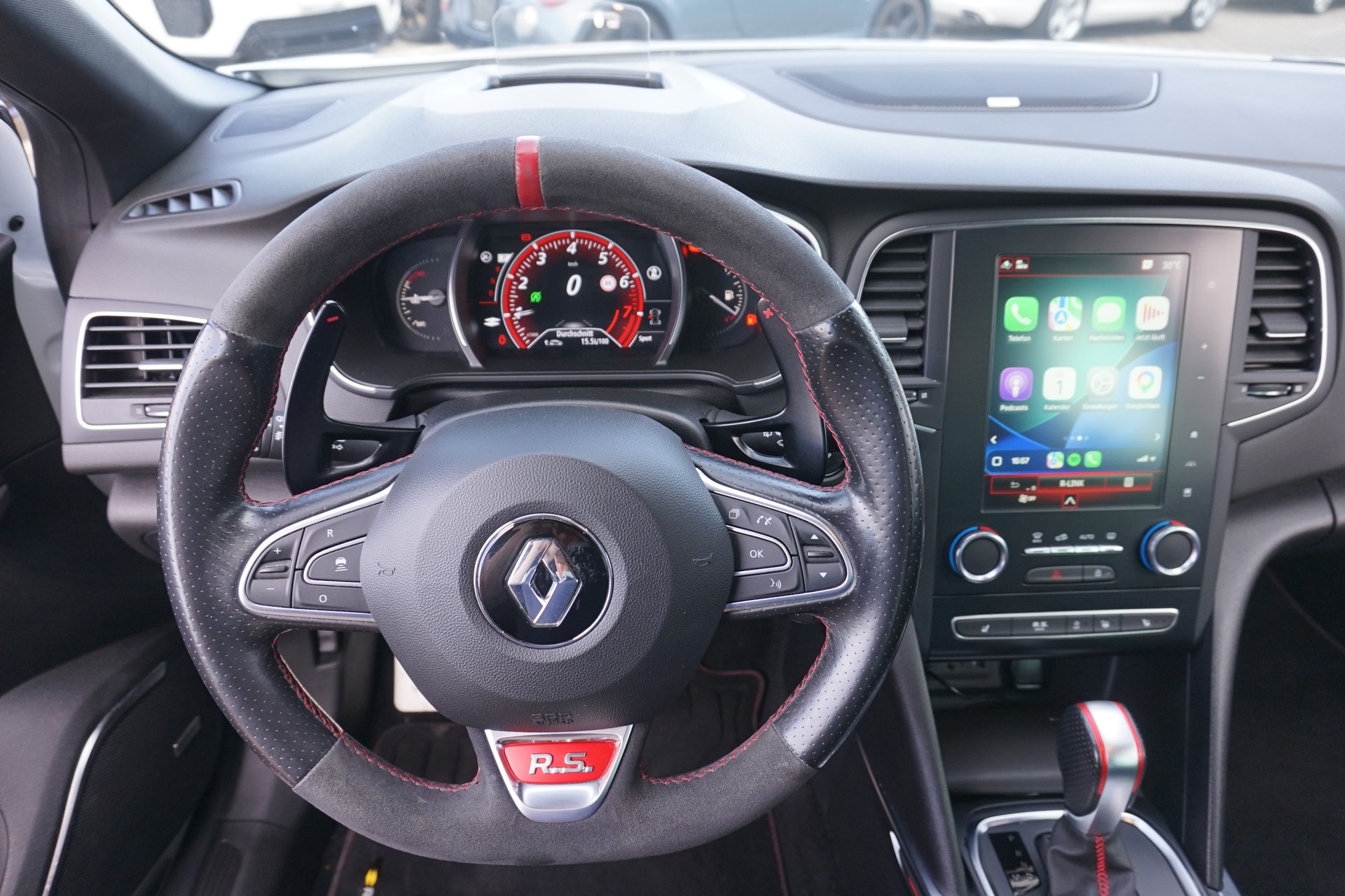 RENAULT Mégane Trophy 300-image-12