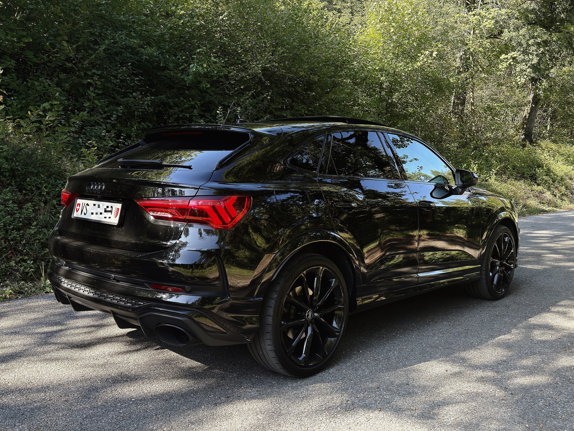 AUDI RS Q3 Sportback quattro S tronic-image-5