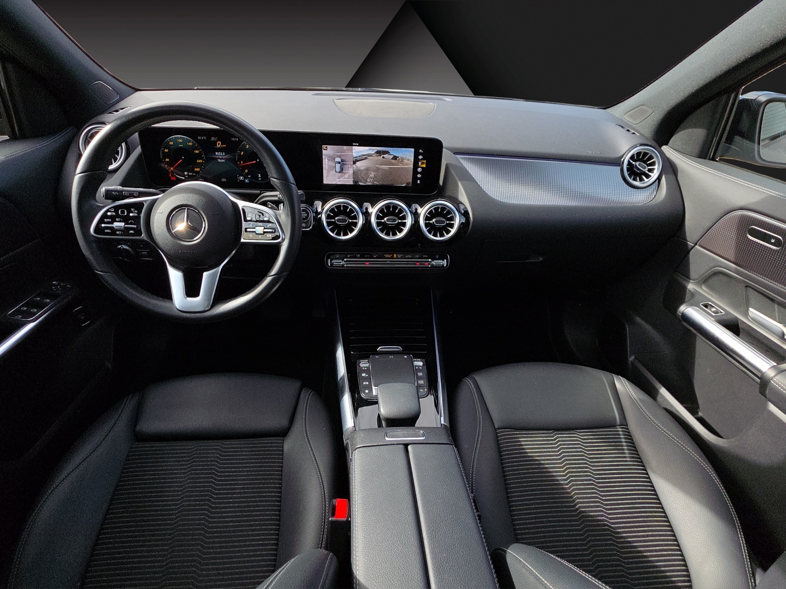 MERCEDES-BENZ GLA 250 4Matic Progressive 8G-DCT-image-9