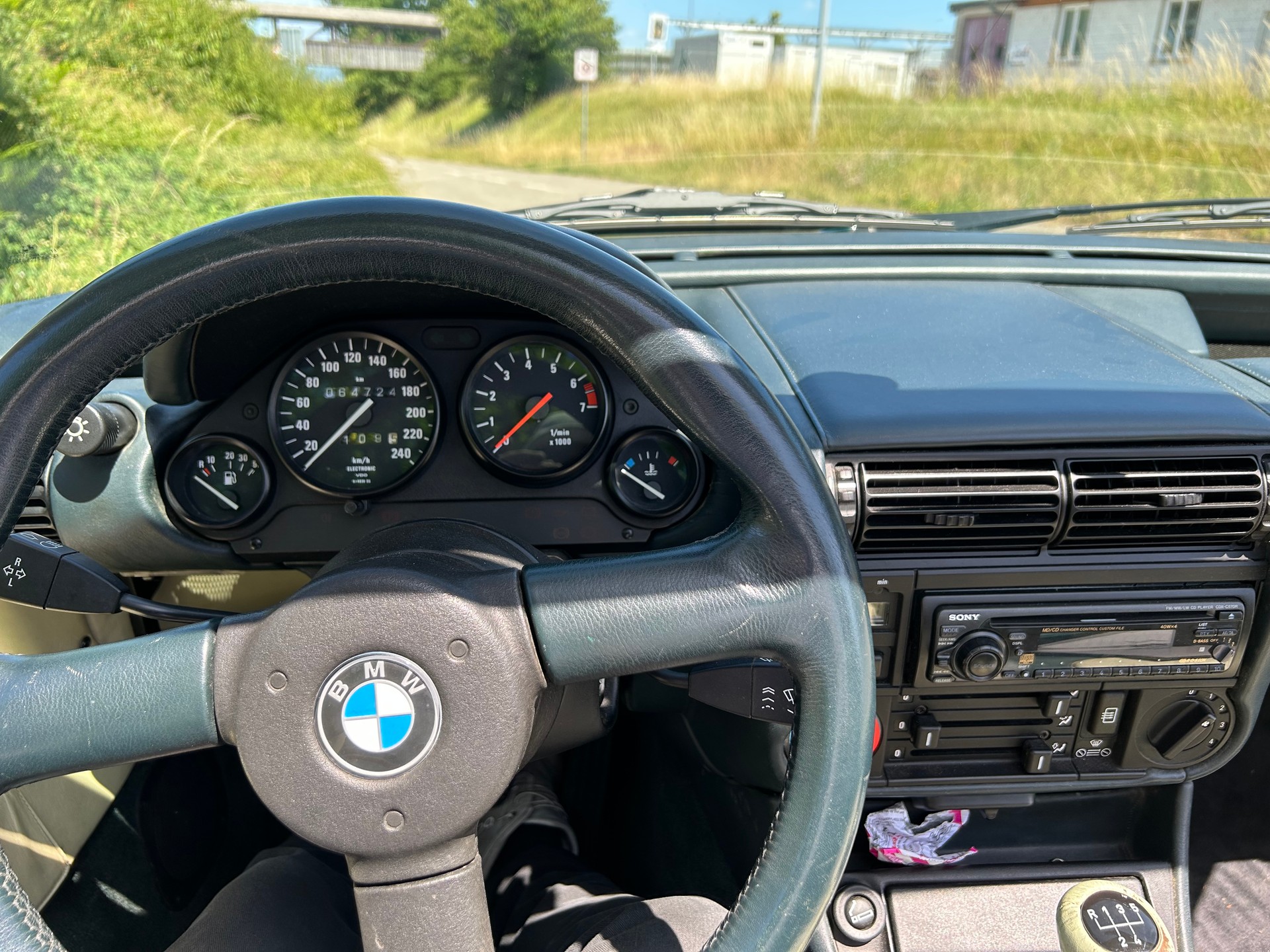 BMW Z1-image-5