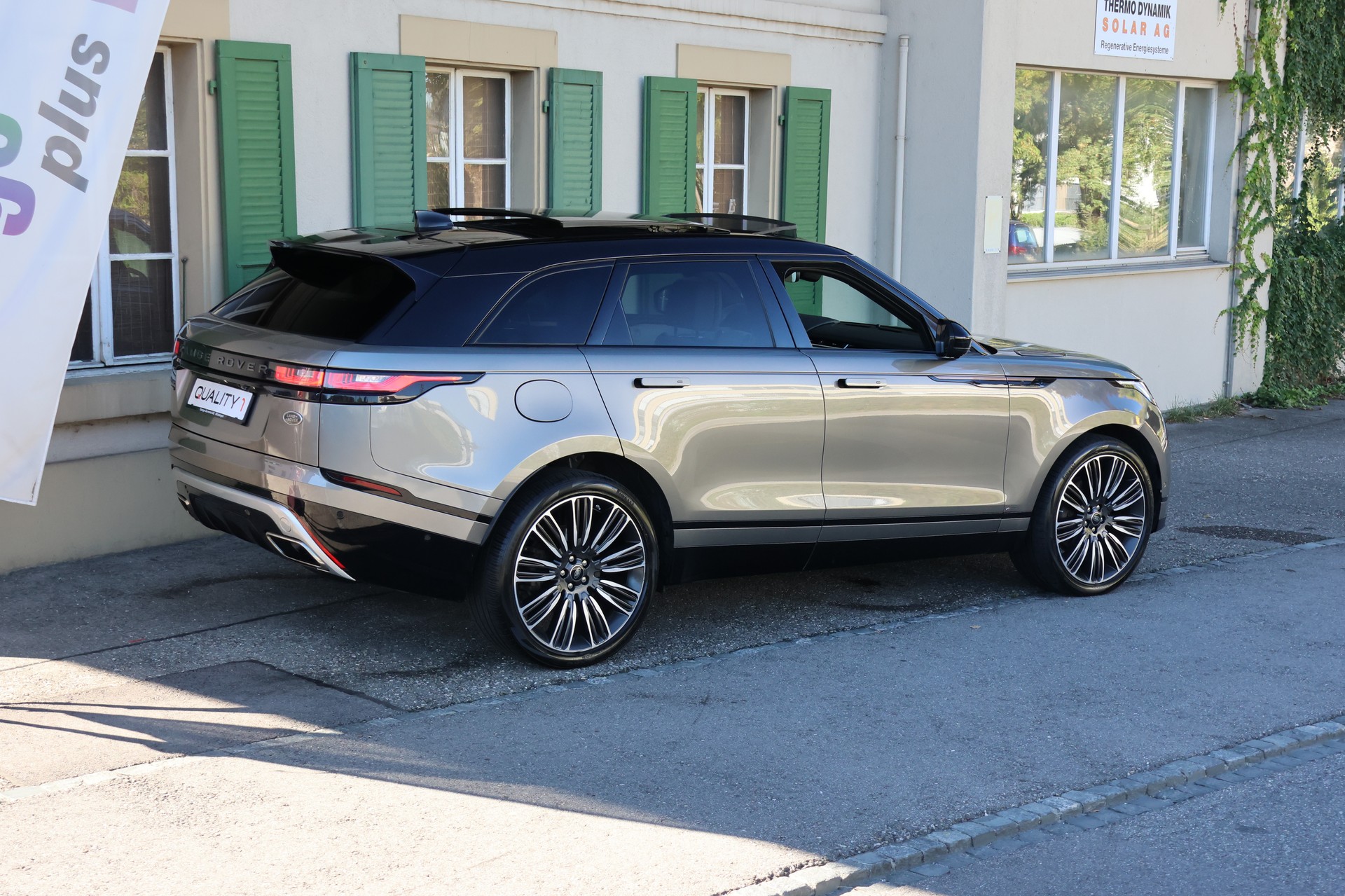 LAND ROVER Range Rover Velar D 300 First Edition Automatic-image-6