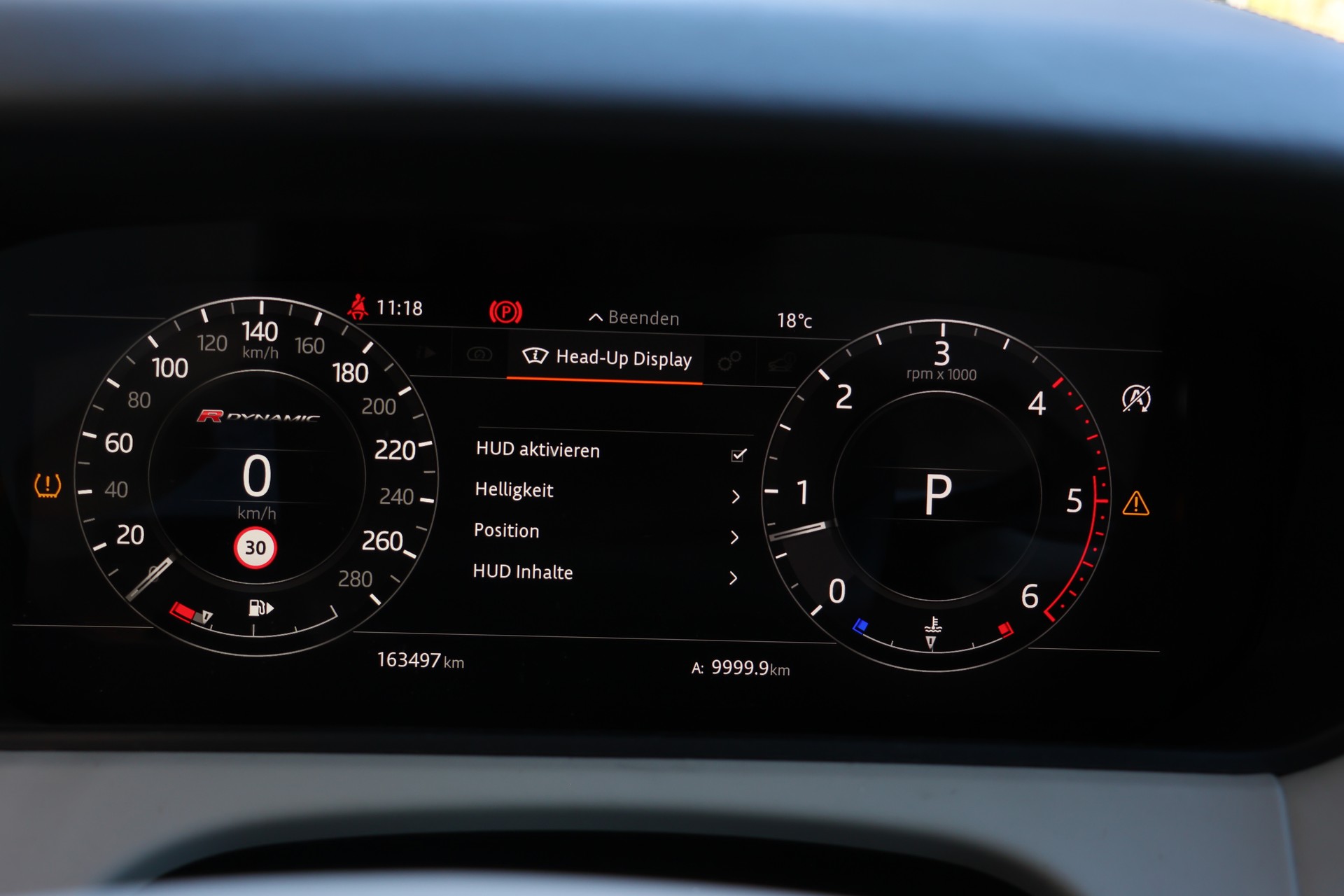 LAND ROVER Range Rover Velar D 300 First Edition Automatic-image-24