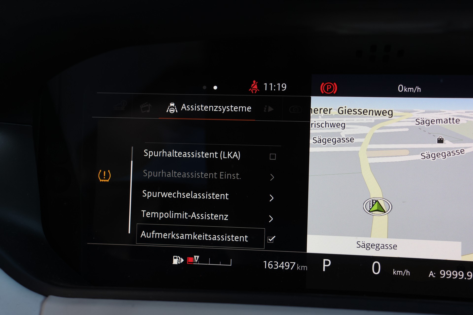 LAND ROVER Range Rover Velar D 300 First Edition Automatic-image-27