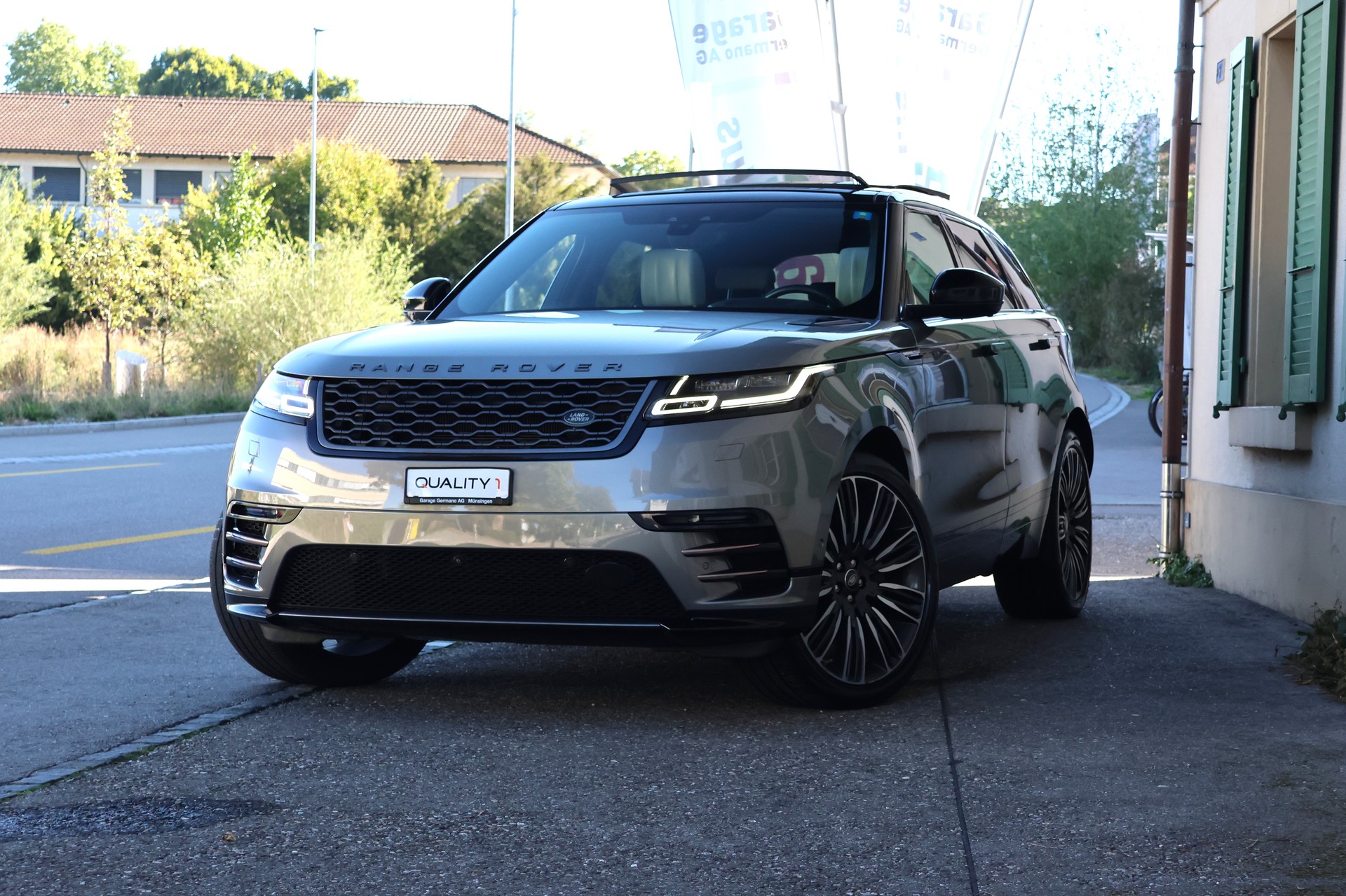 LAND ROVER Range Rover Velar D 300 First Edition Automatic-image-0