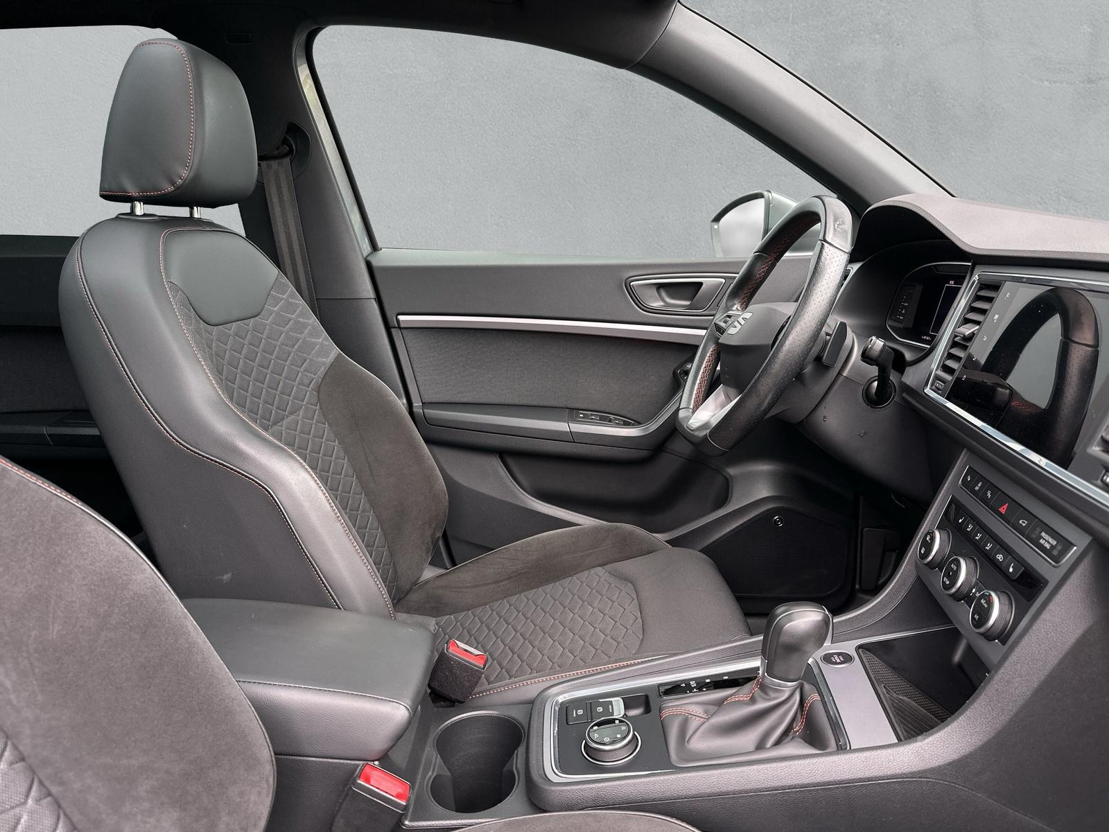 SEAT Ateca 2.0 TSI FR 4Drive DSG (CH) ** Action Leasing à 2.88% Jusqu'au 30.09.2026 **-image-13