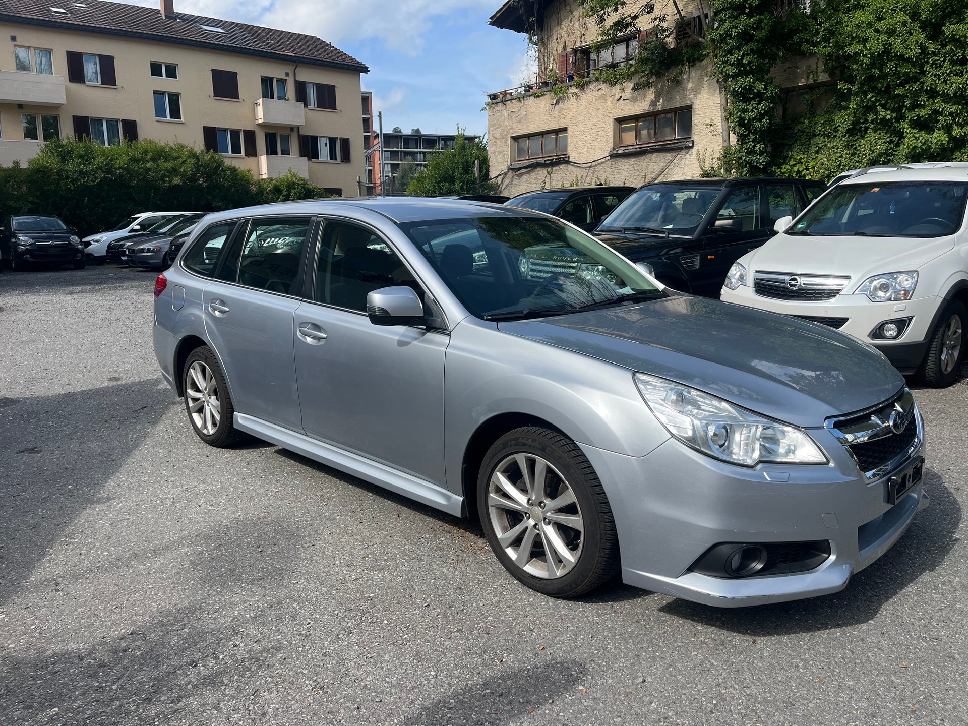 SUBARU Legacy 2.5i Swiss AWD Lineartronic-image-5