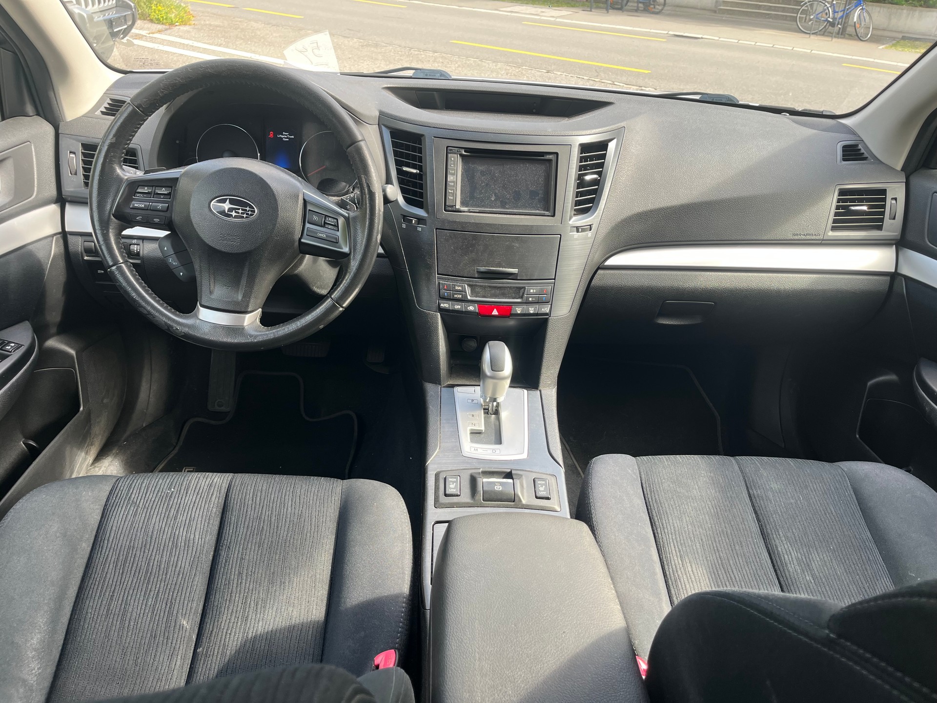 SUBARU Legacy 2.5i Swiss AWD Lineartronic-image-7