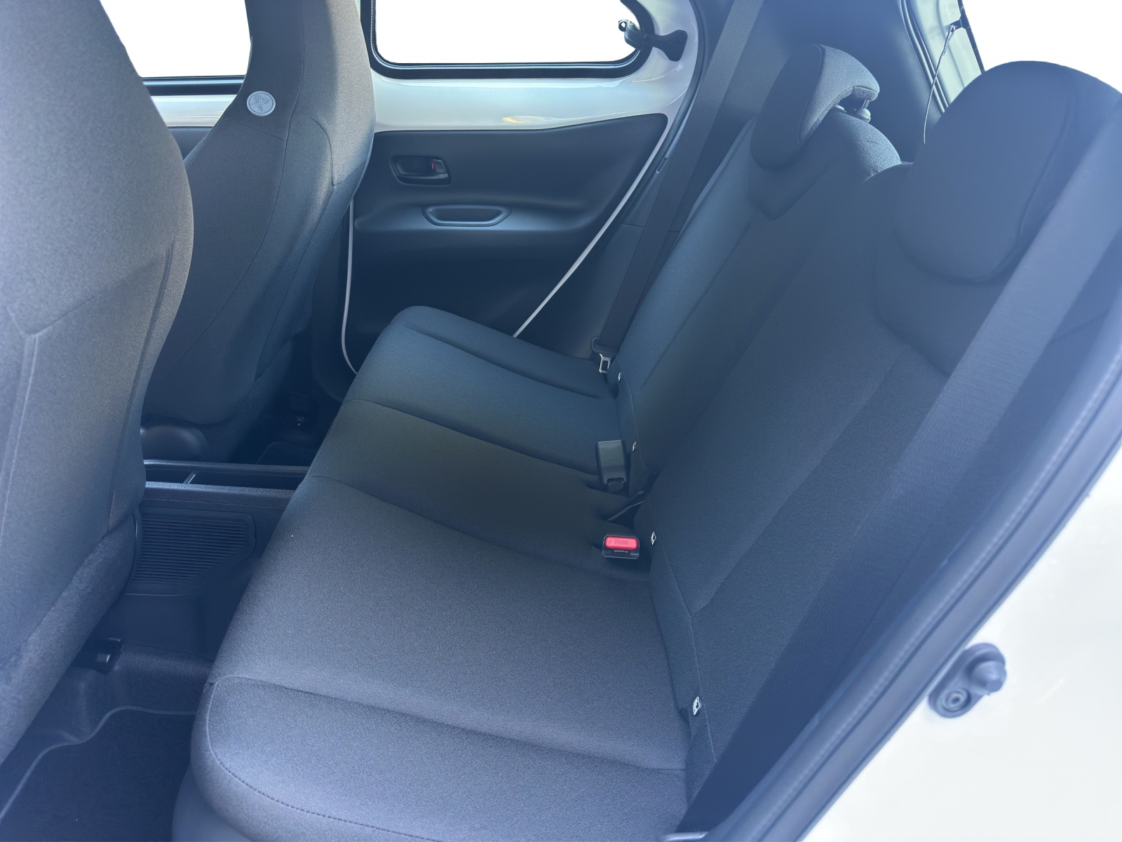 TOYOTA Aygo X 1.5 VVT-i HSD Comfort-image-7