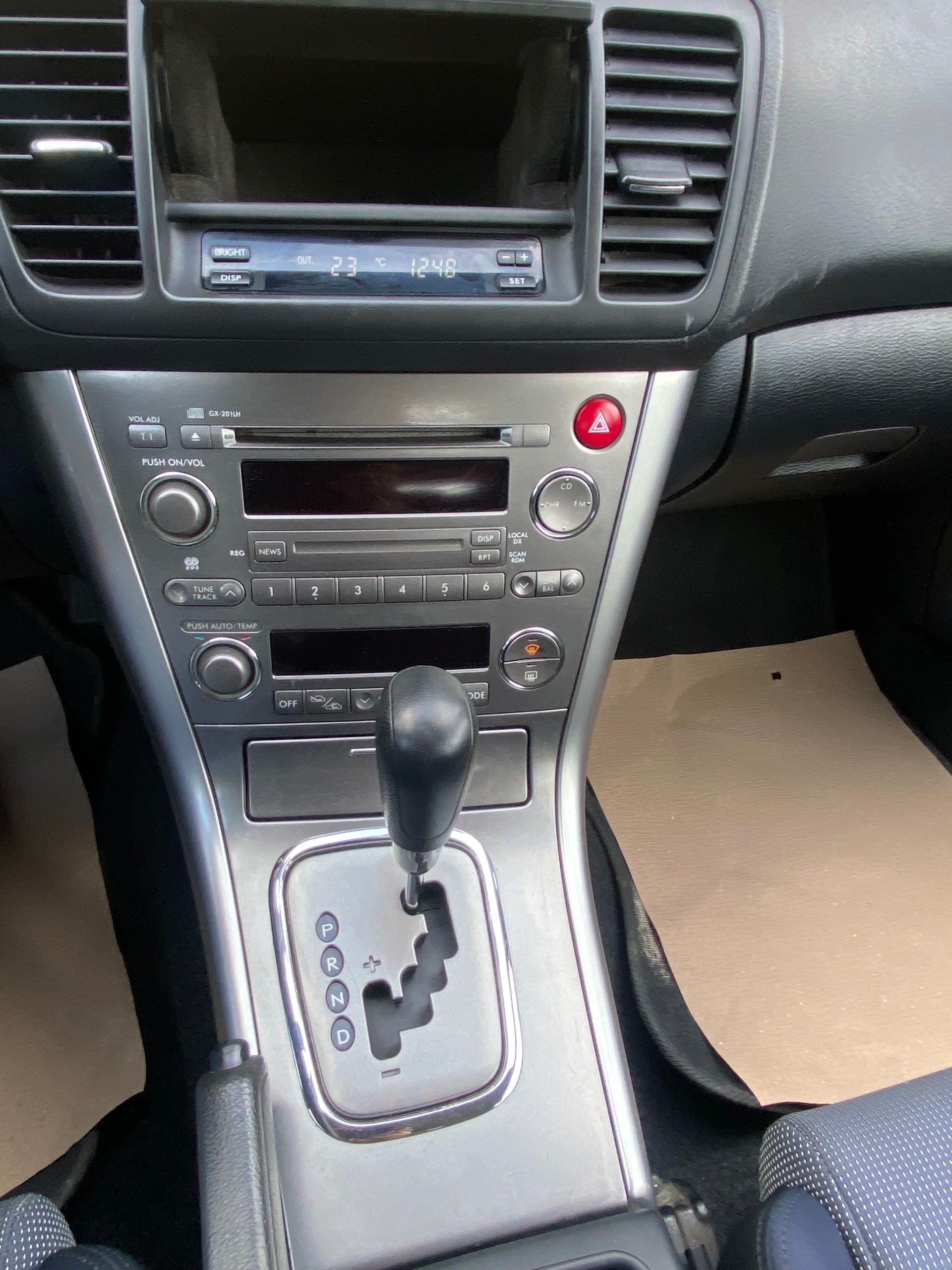 SUBARU Legacy 2.0i AWD FRISCH AB MFK-image-5