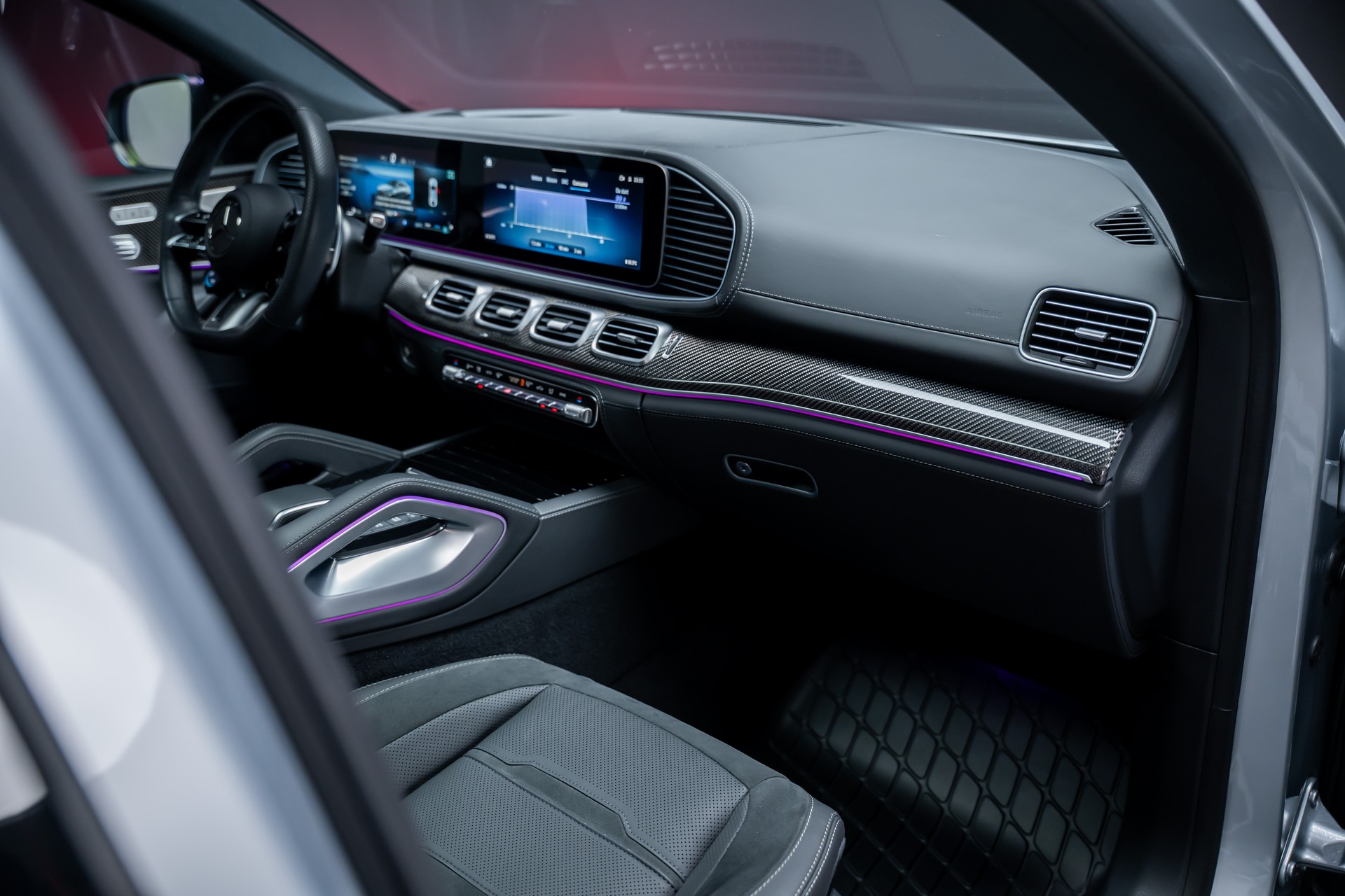 MERCEDES-BENZ GLE 53 AMG 4matic+ Coupé / Panorama-Glasdach / 360°Kamera / Burmester-image-19