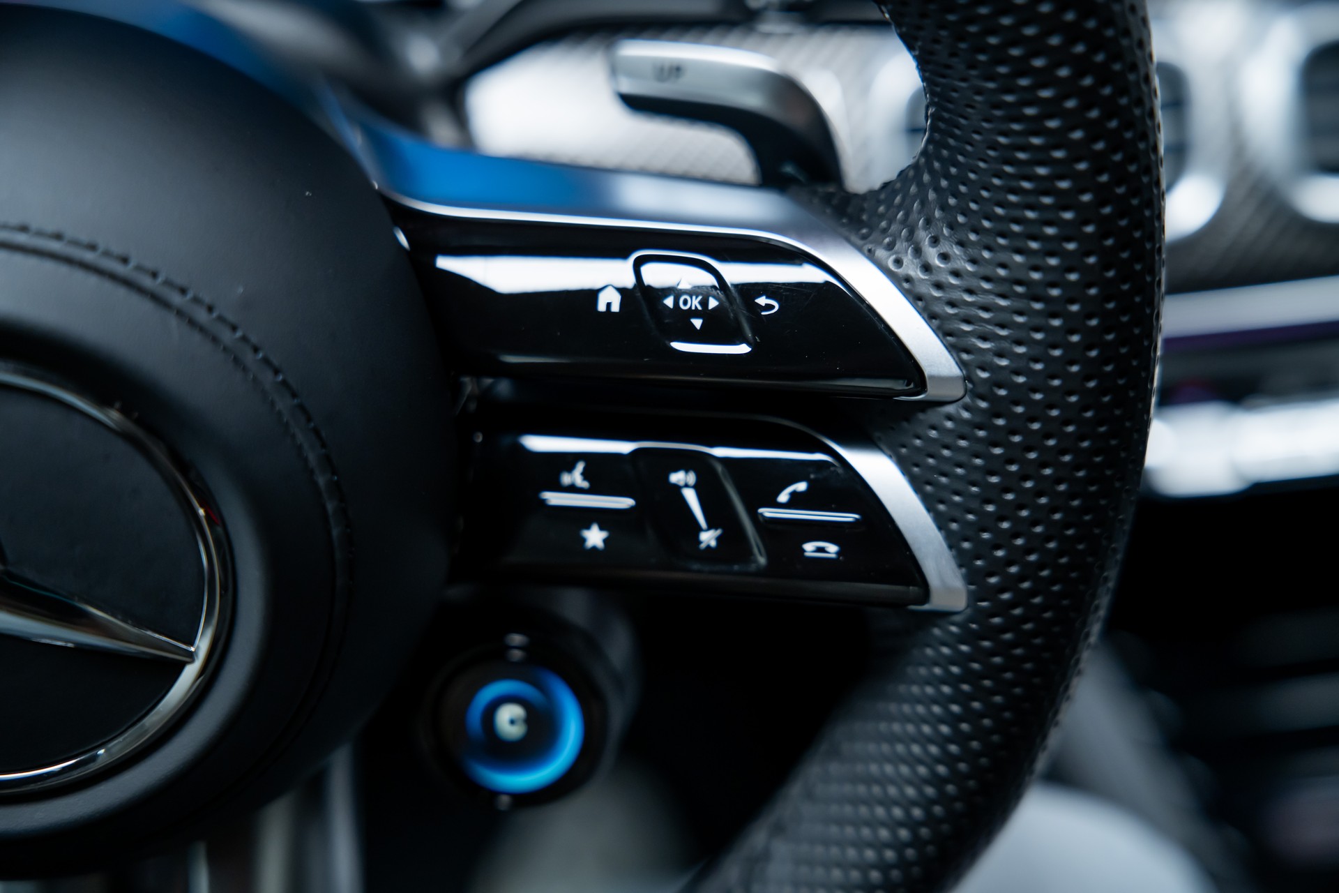 MERCEDES-BENZ GLE 53 AMG 4matic+ Coupé / Panorama-Glasdach / 360°Kamera / Burmester-image-28