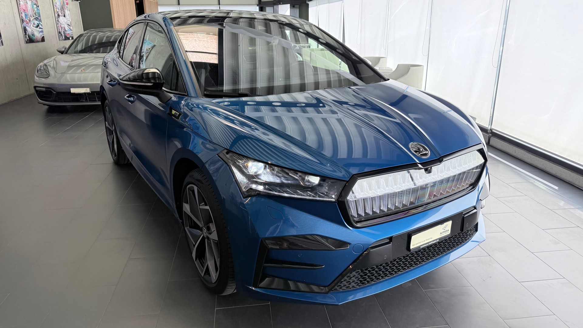 SKODA Enyaq Coupé iV RS 4x4-image-26