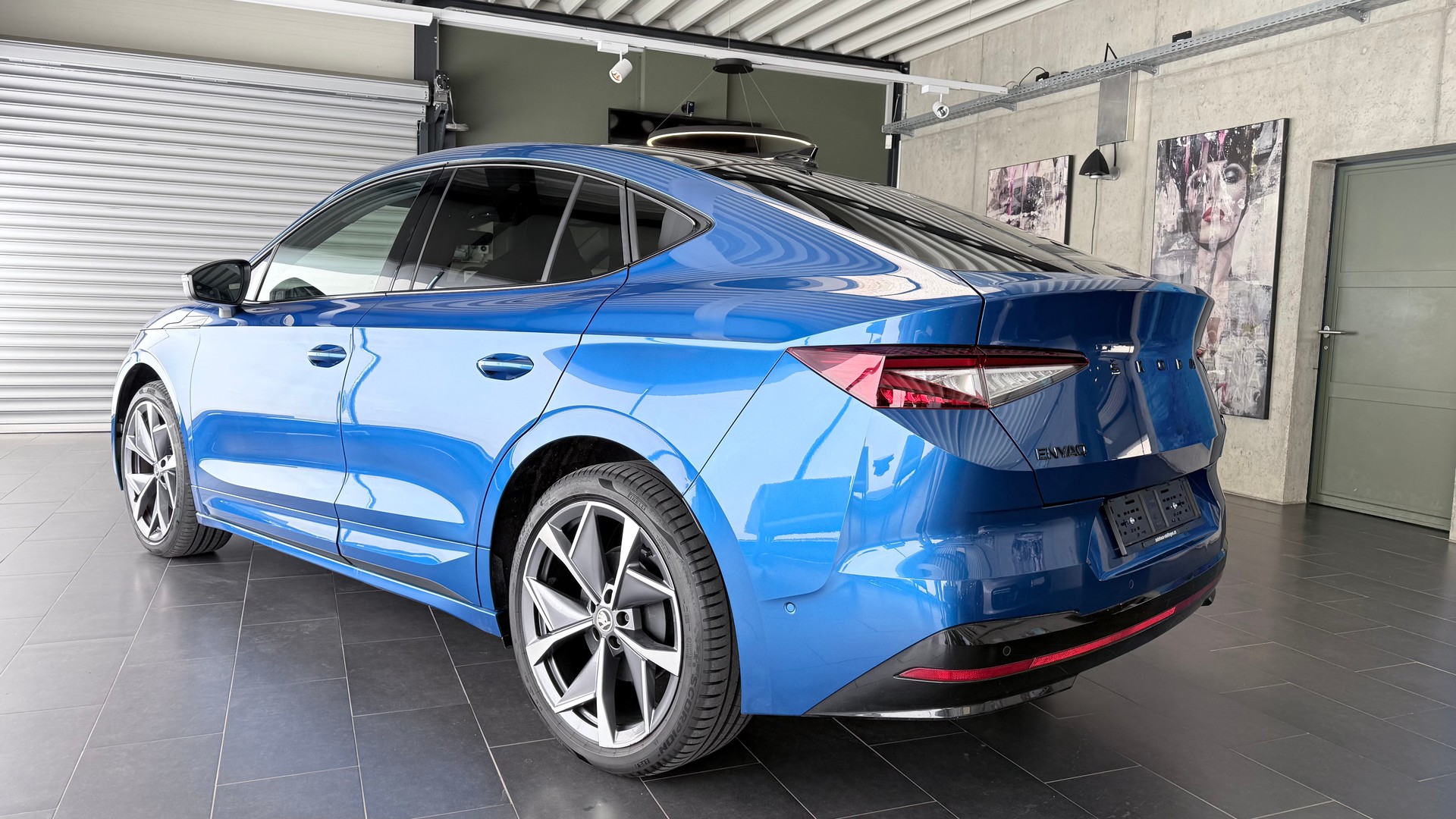 SKODA Enyaq Coupé iV RS 4x4-image-9