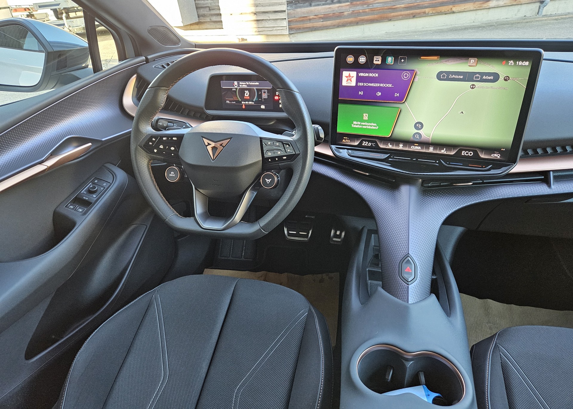 CUPRA Tavascan Type 4 77 kWh Endurance Edge mit 5 Jahren Werksgarantie-image-16