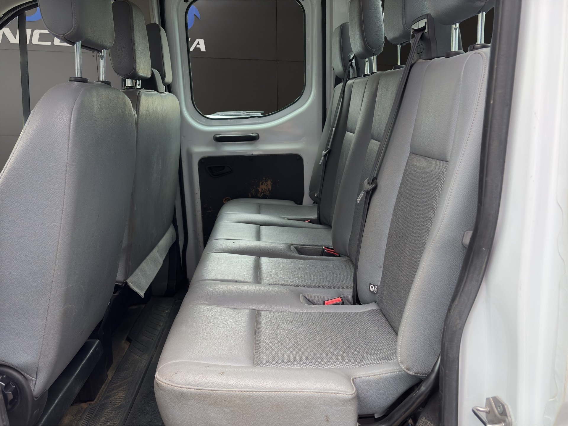 FORD Transit 350 L3 Trend 2.0 TDCi 130 RWD-image-10