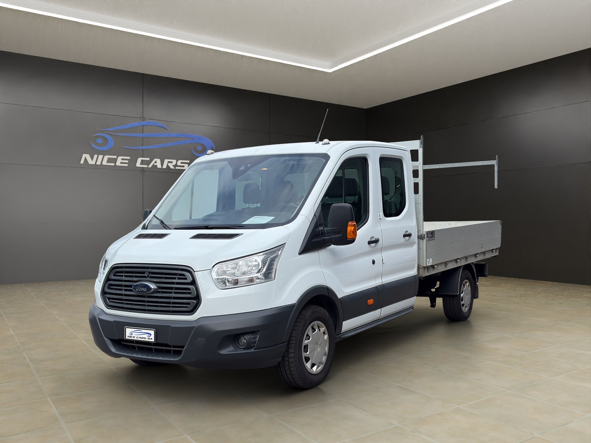 FORD Transit 350 L3 Trend 2.0 TDCi 130 RWD-image-0