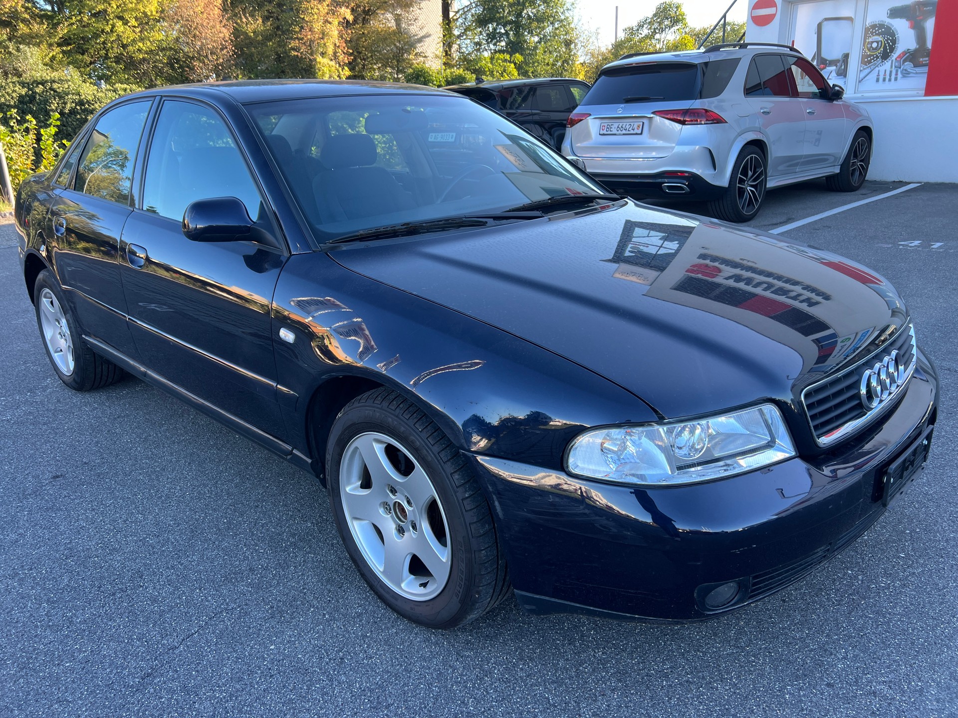 AUDI A4 1.8 T Advance-image-2