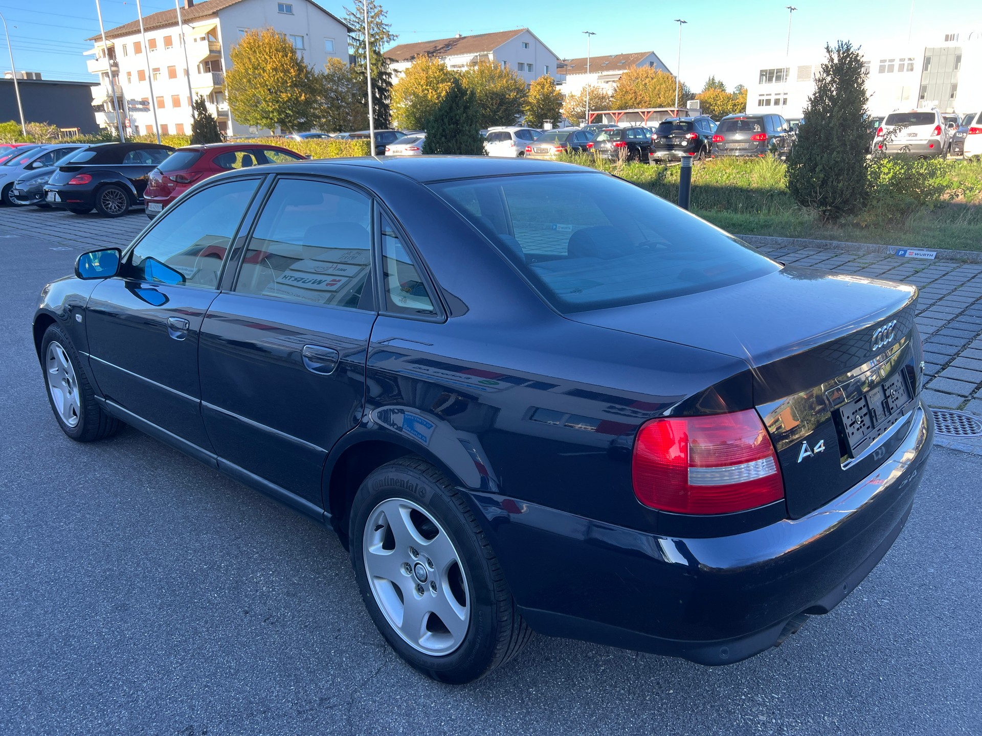 AUDI A4 1.8 T Advance-image-3