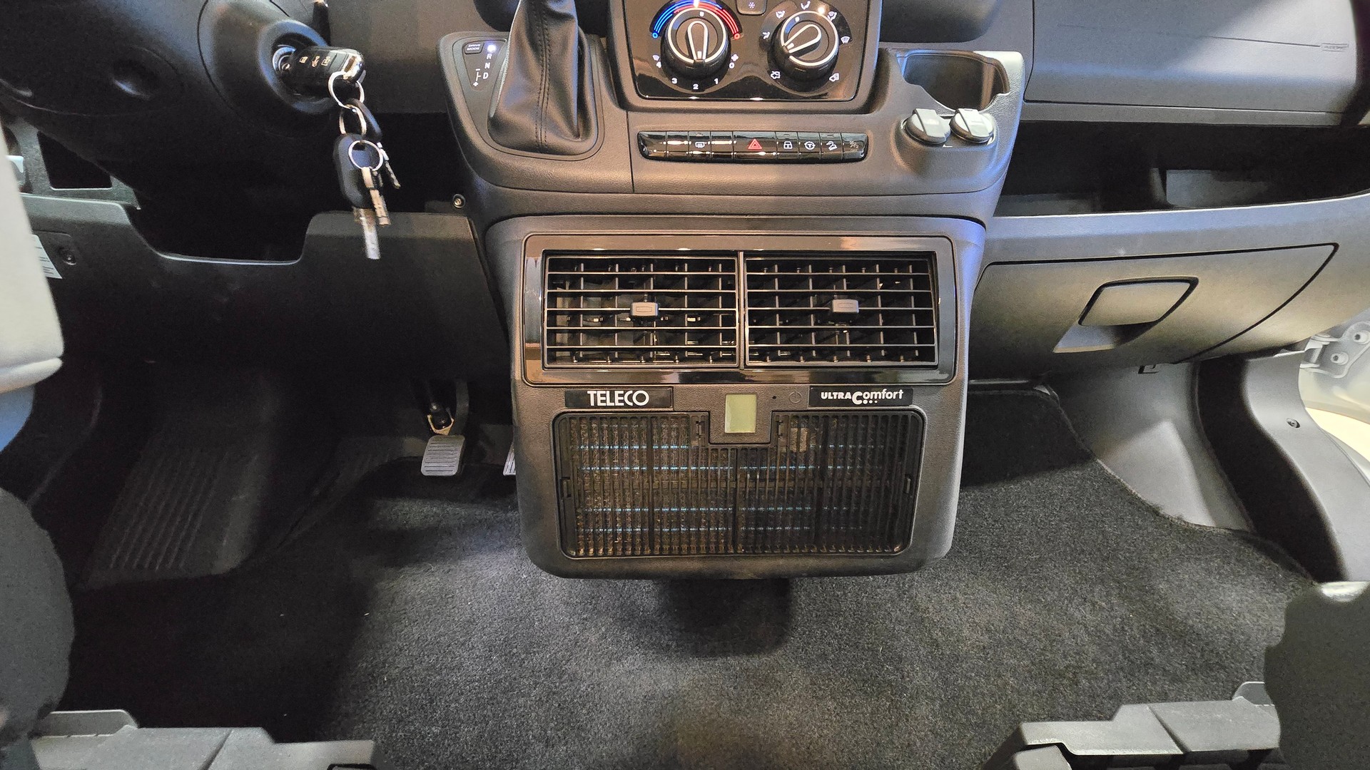 LMC Innovan 600 "70- Jahre Edition" / Fiat Ducato 2.2MJT 140PS-image-15