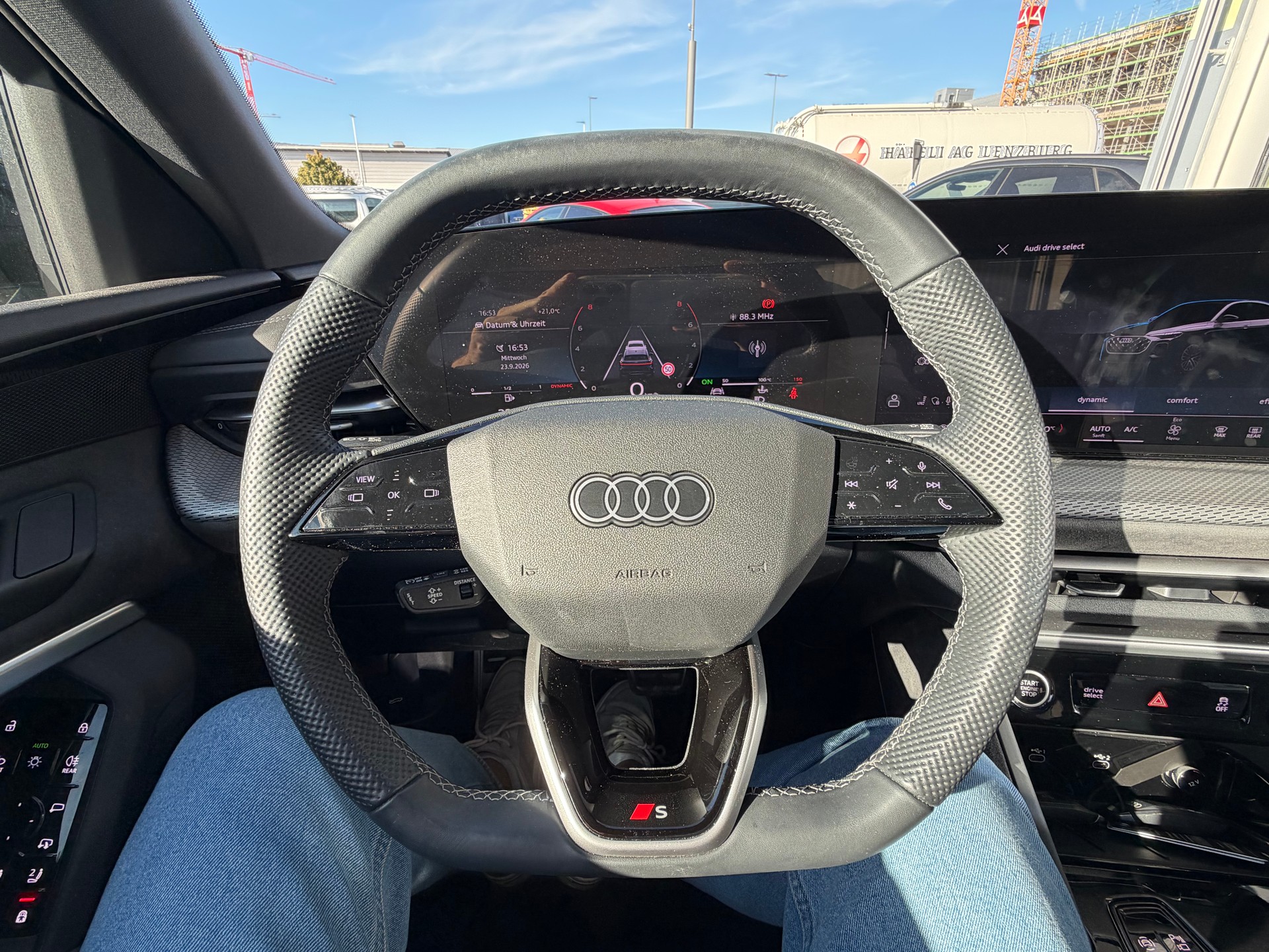 AUDI Q5 Sportback TFSI quattro 150 kW S-tronic-image-16