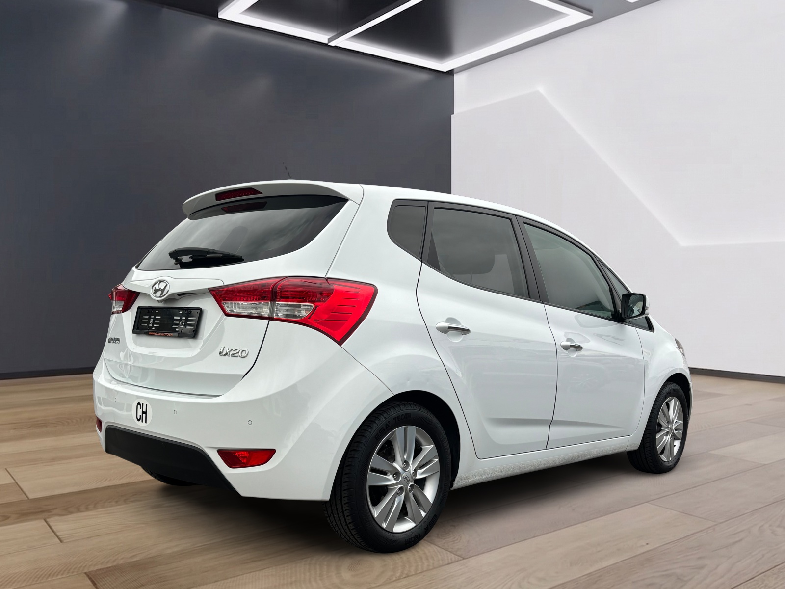 HYUNDAI iX20 1.6 Premium Automatic-showroom-element-3