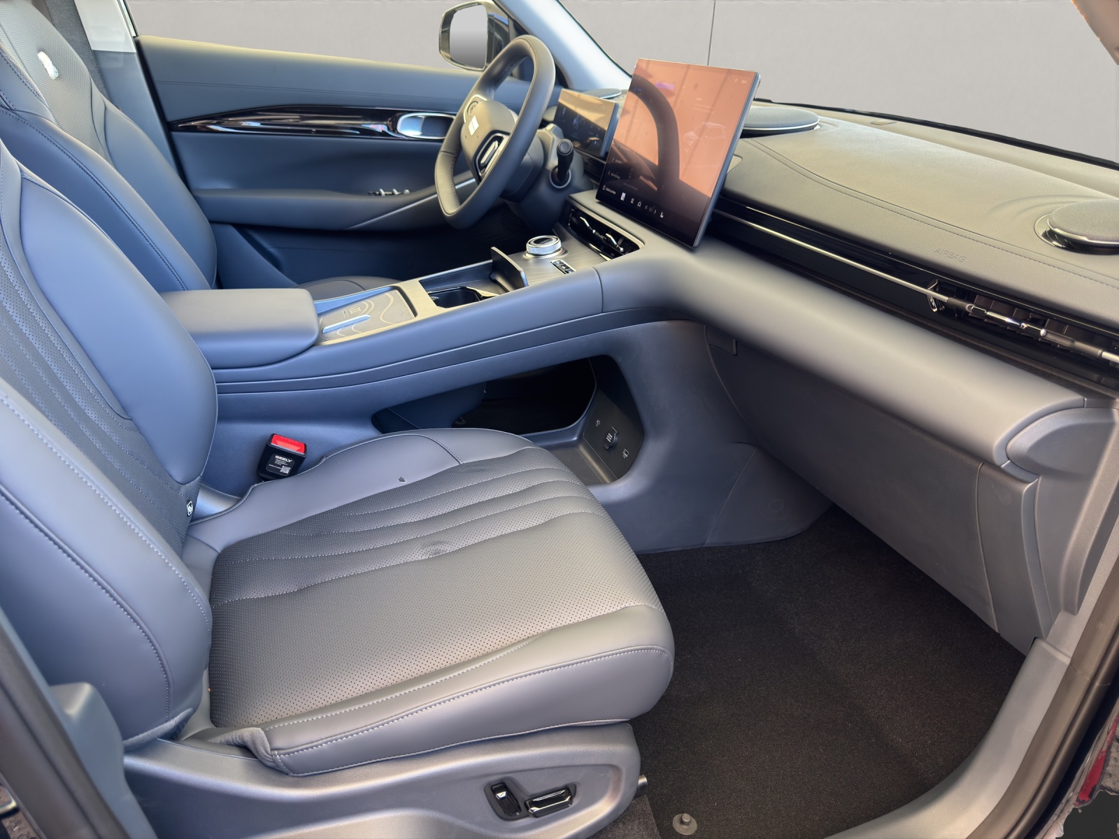 GEELY E5 Pro+ 218PS *Reichweite bis zu 475*-image-11