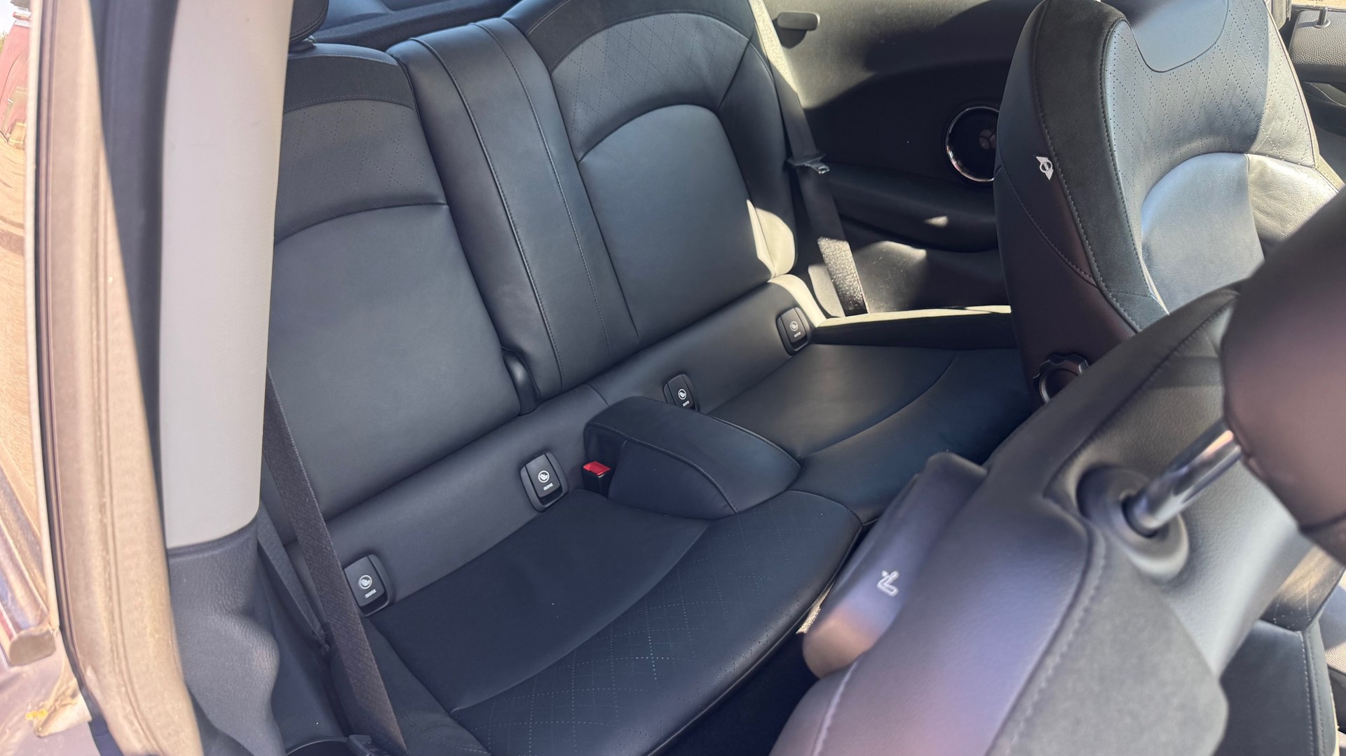 MINI Cooper S-image-14