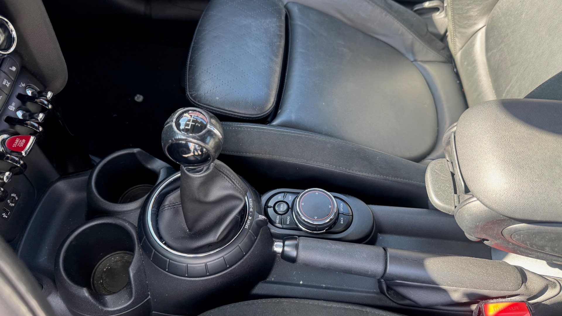 MINI Cooper S-image-13