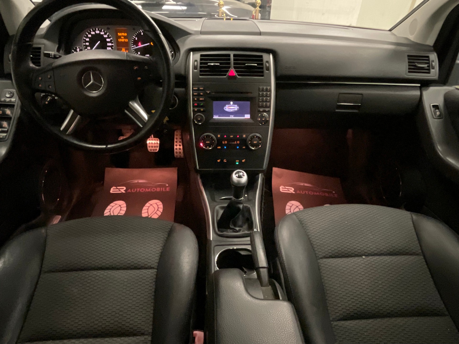 MERCEDES-BENZ B 180 (170) BlueEfficiency-image-8