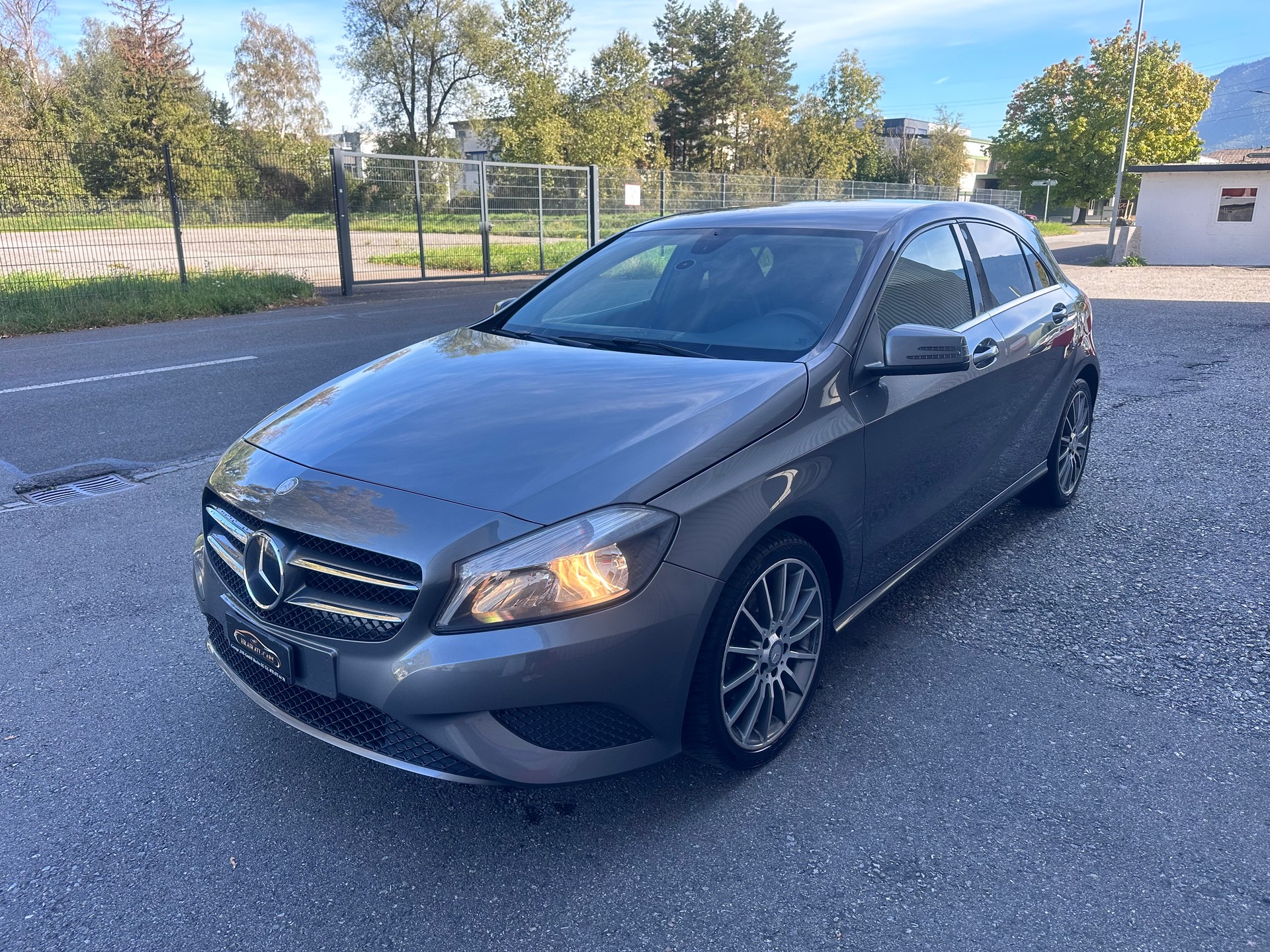 MERCEDES-BENZ A 200 AMG Line-image-2